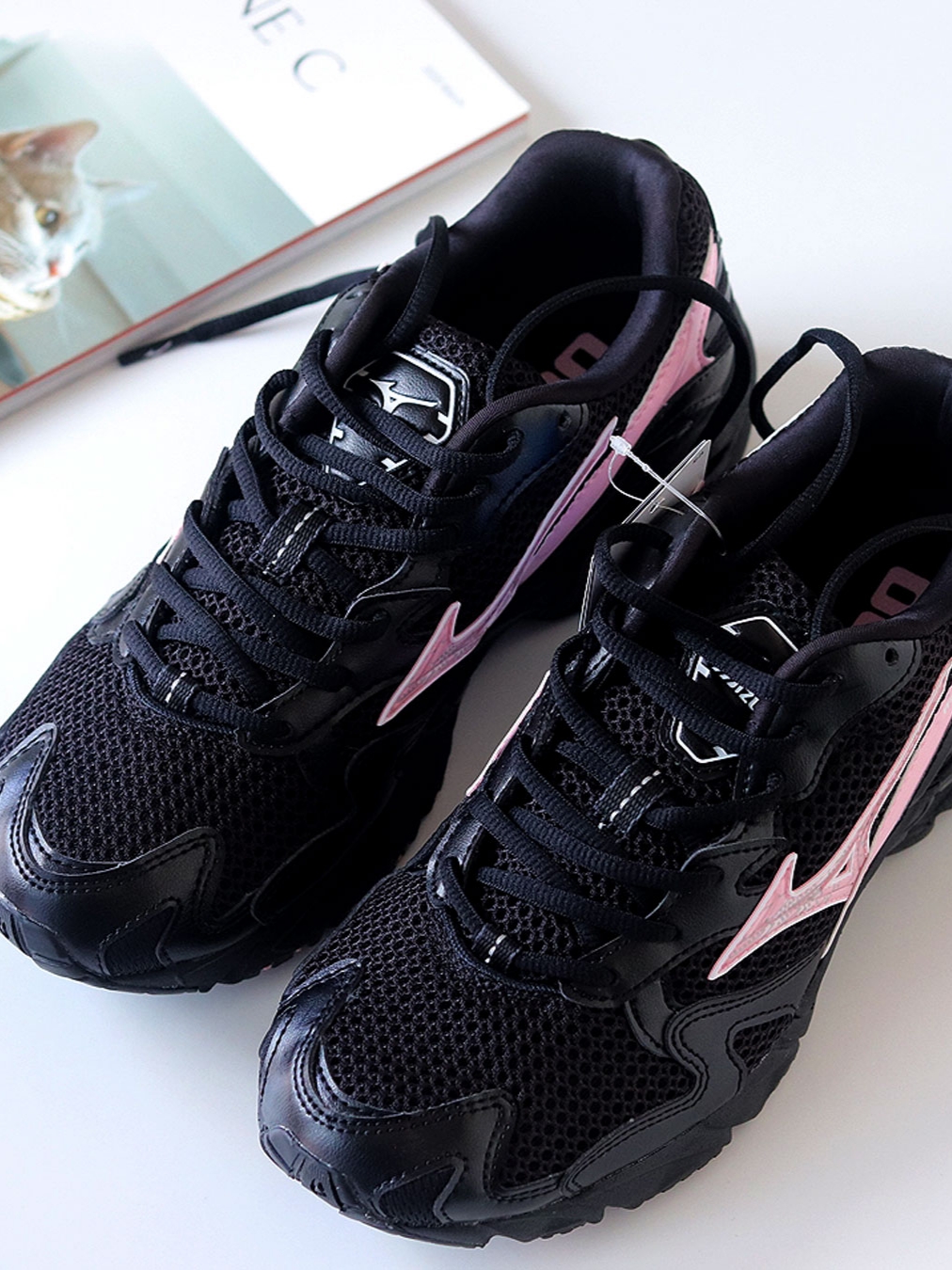 Mizuno Wave Rider Black Pink - Folder Exclusive 착용 스타일 - 1
