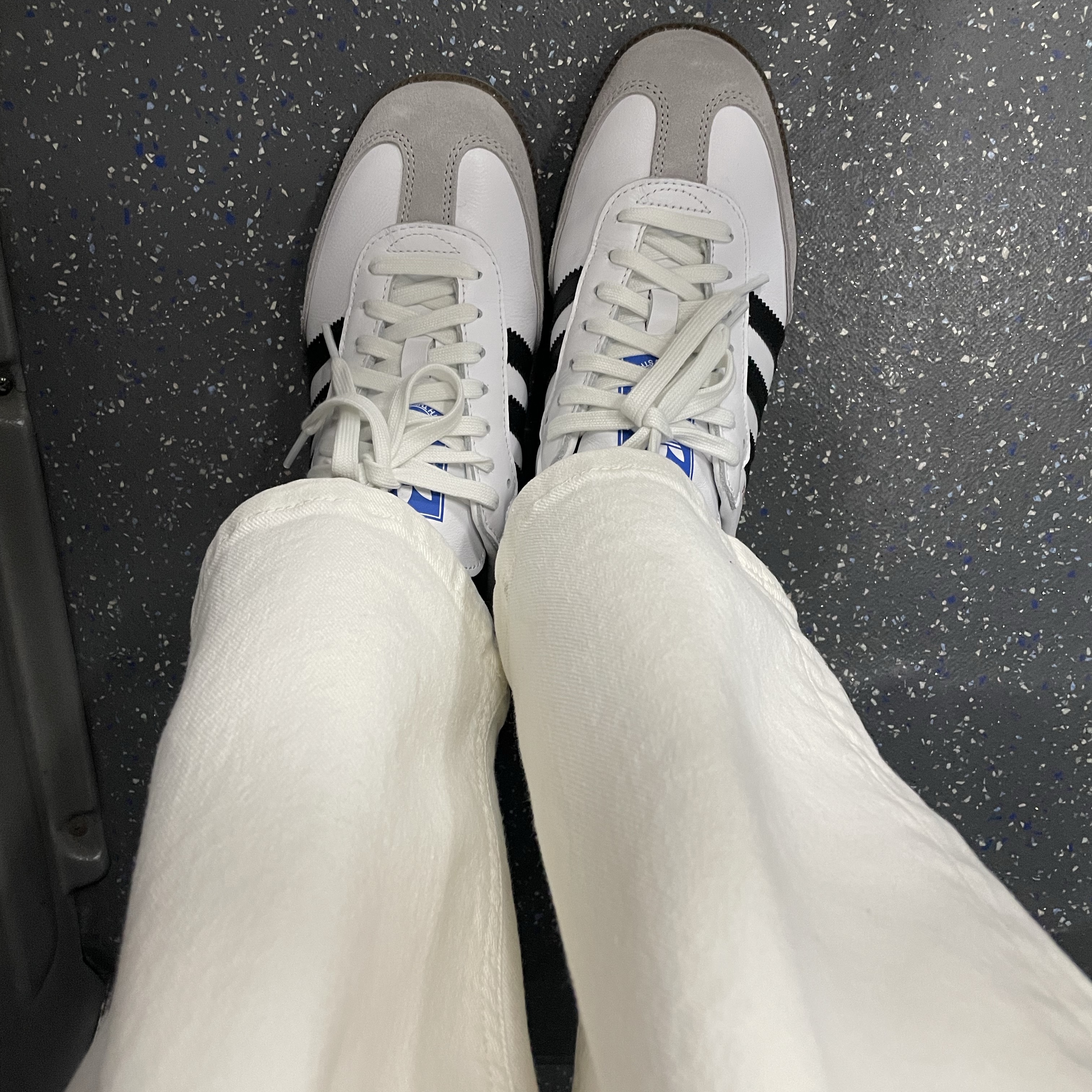 Adidas Samba OG Cloud White 착용 스타일