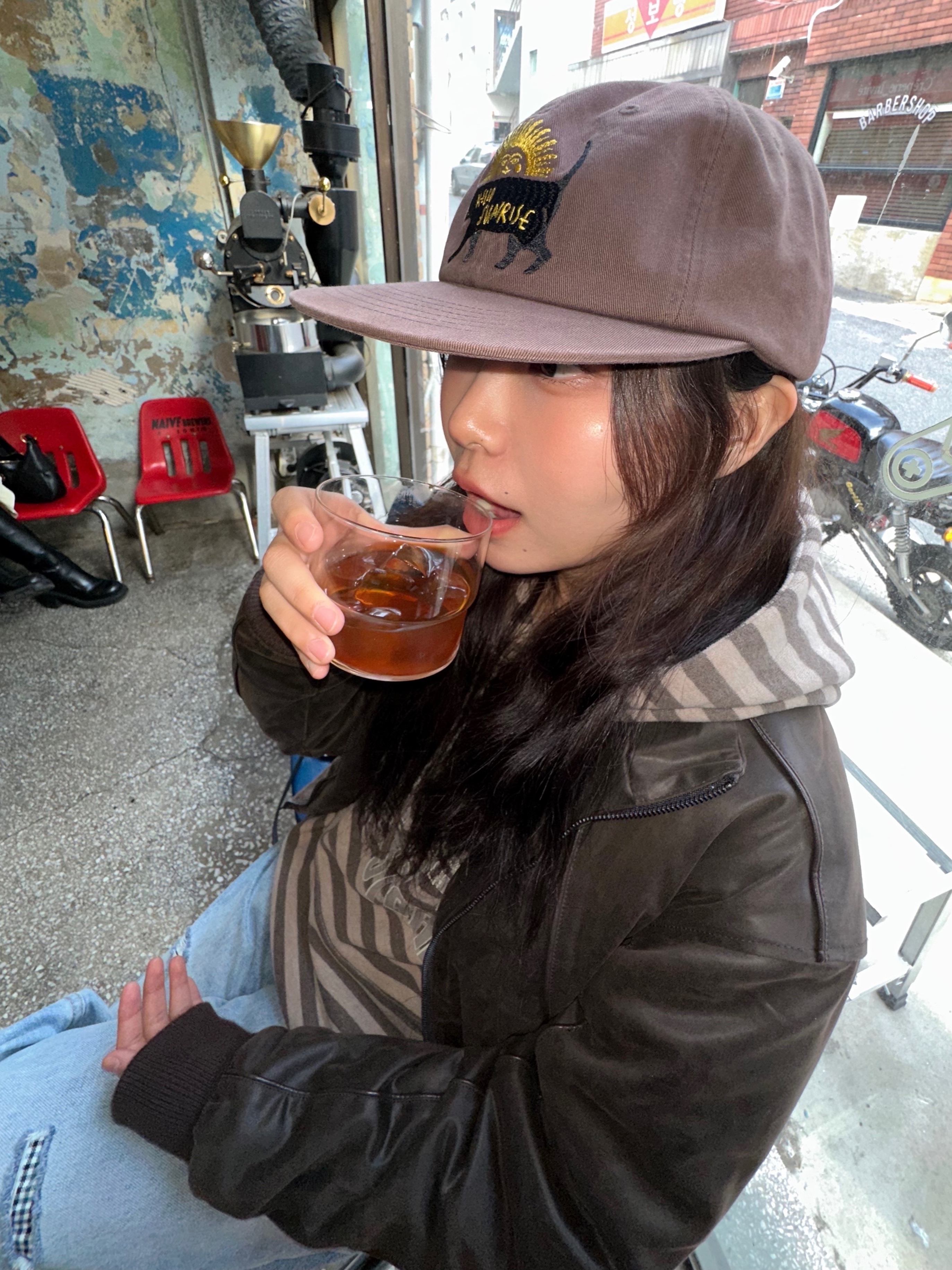 Hello Sunrise Washed VTG Cat Logo 6panel Cap Brown, Jansport Half Pint Mini Backpack Black 착용 스타일 - 1