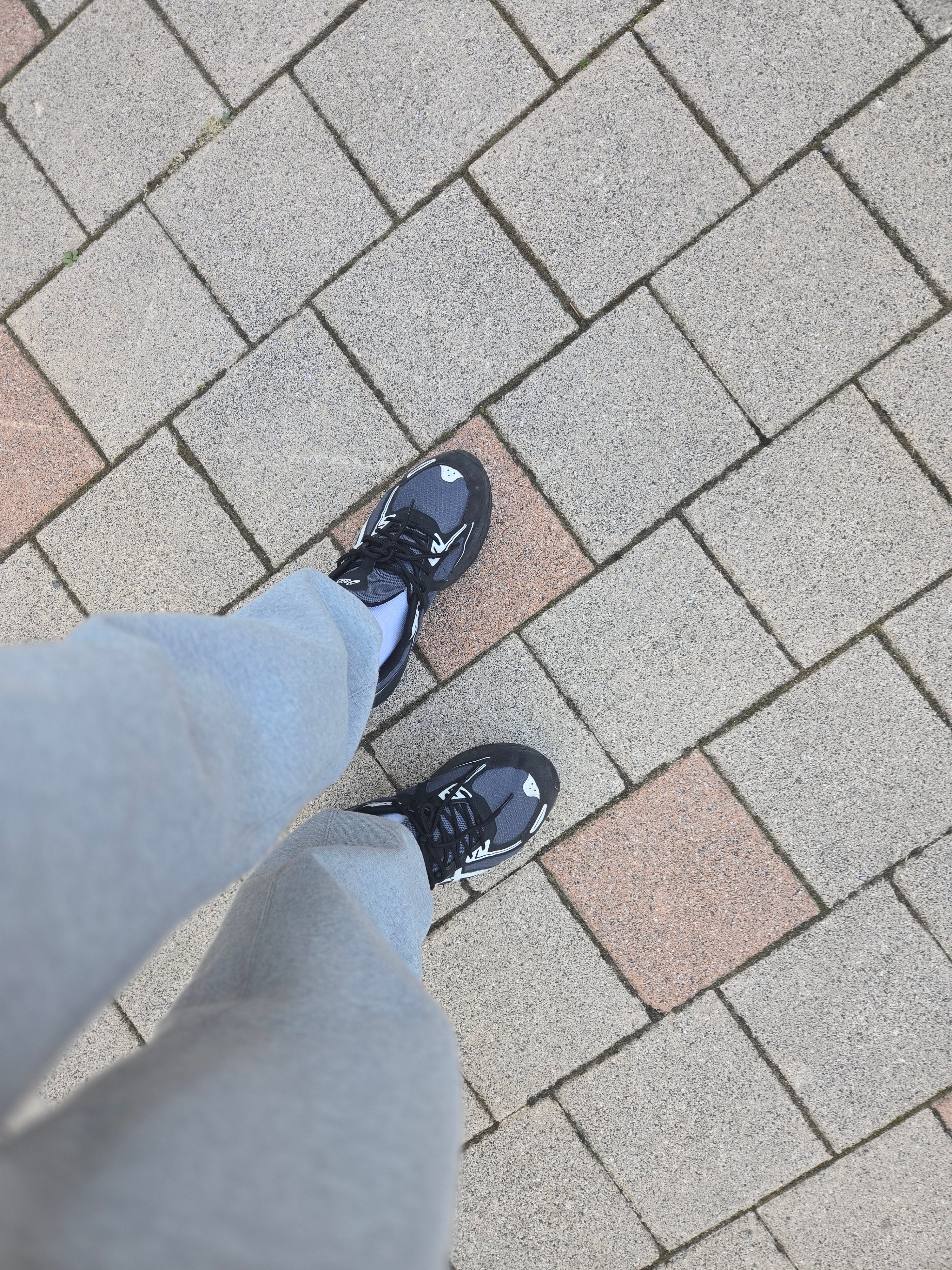 Asics Gel-Venture 6 Carrier Grey 착용 스타일