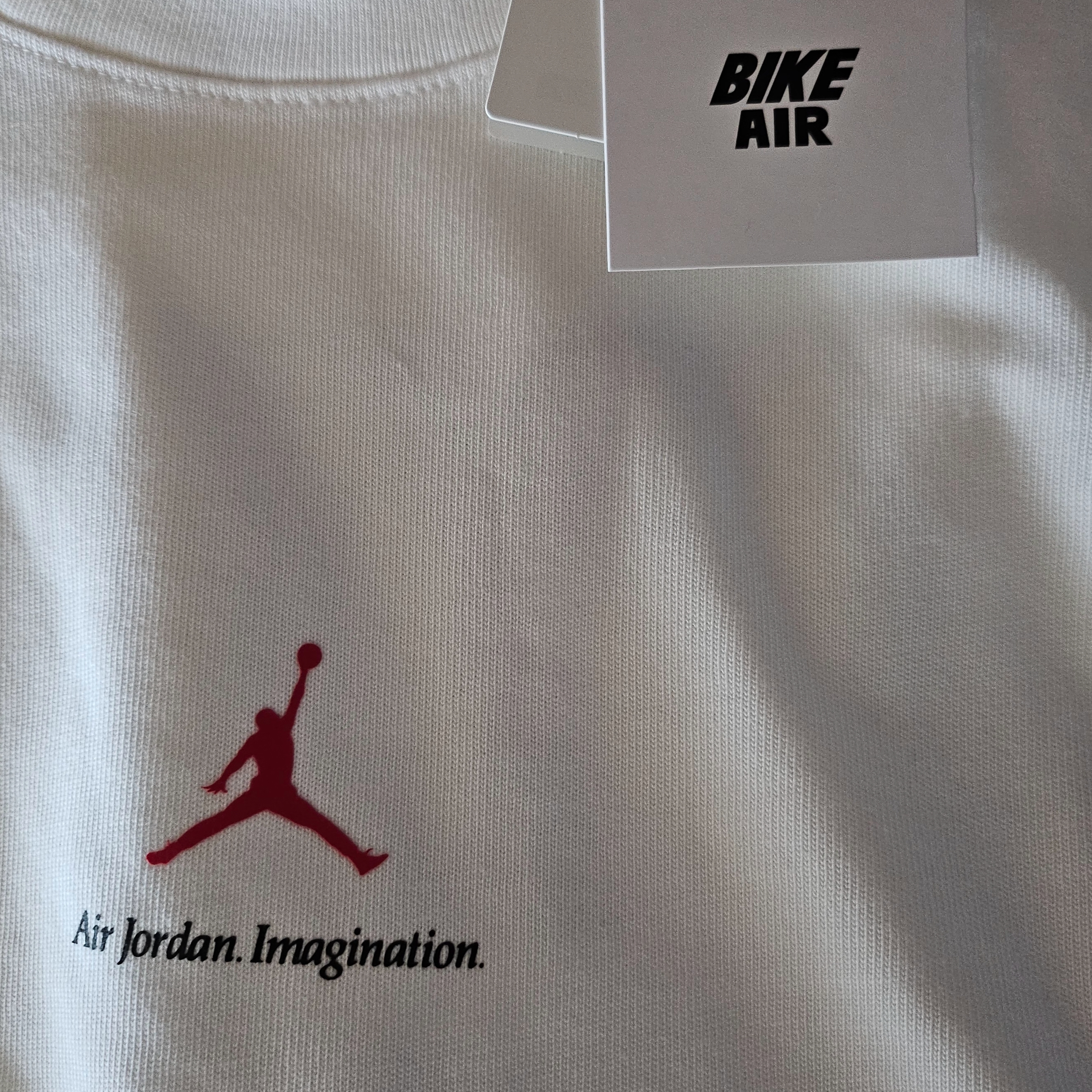 Jordan x Nigel Sylvester T-Shirt White (HQ1736-100) 착용 스타일