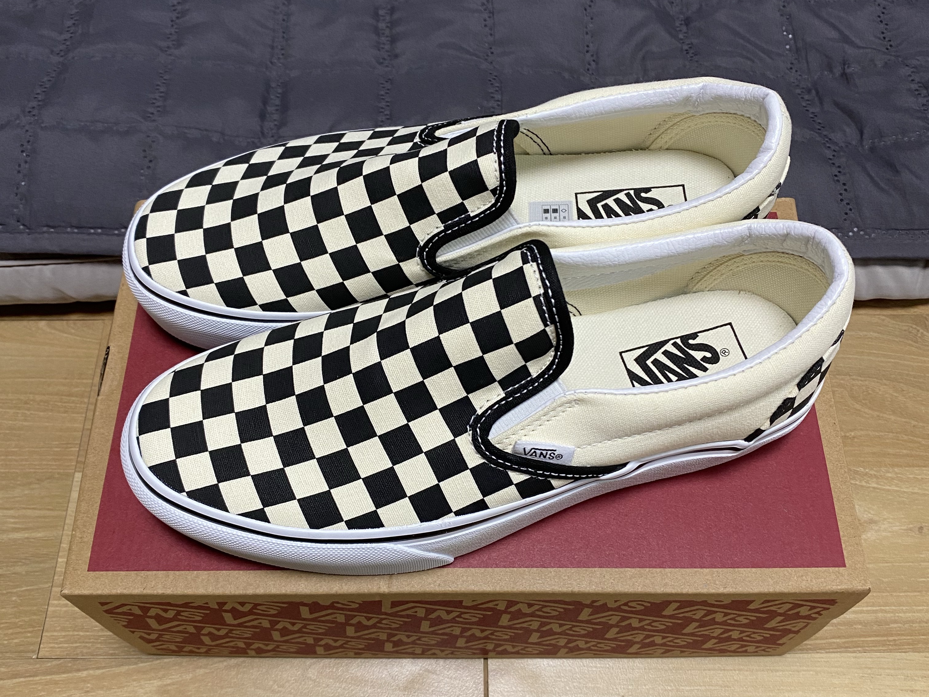Vans Classic Slip-On Platform Checkerboard 착용 스타일