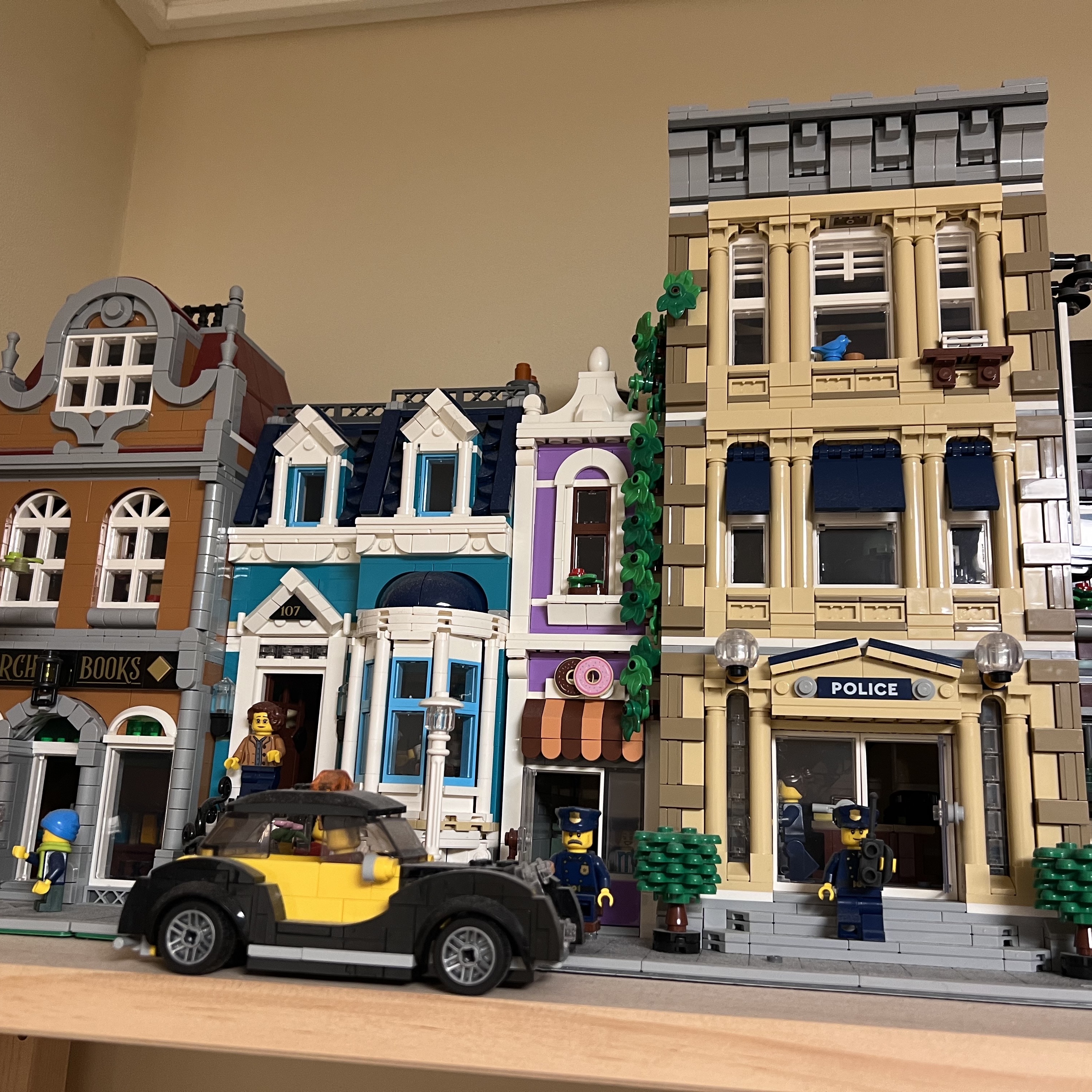 Lego Bookshop, Lego Vintage Taxi 착용 스타일 - 2