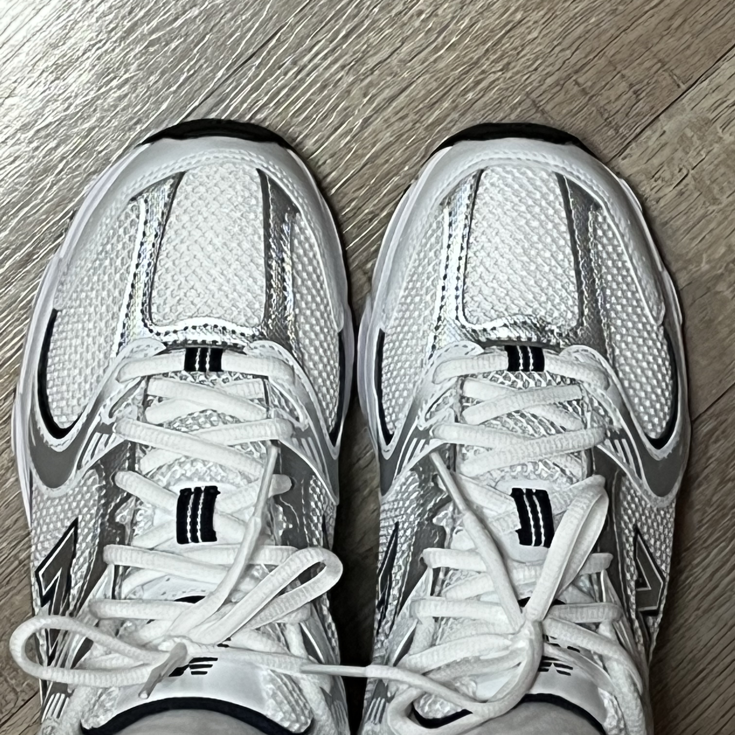 New Balance 530 White 착용 스타일 - 2