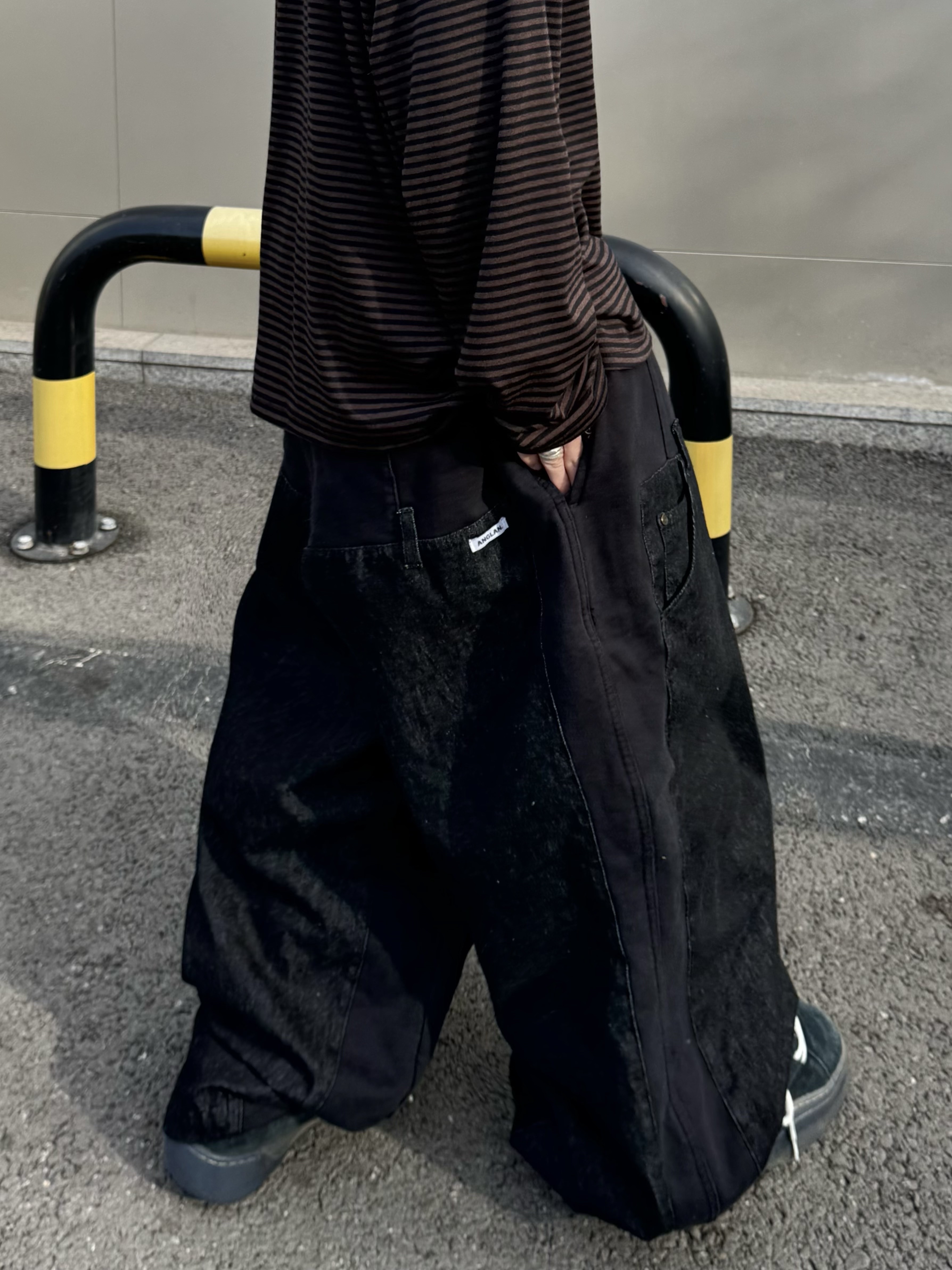 Honey Scoop House HNY Denim Cap Indigo, Honey Scoop House Honey Girl Work Jacket R.T Camo Black 착용 스타일 - 3