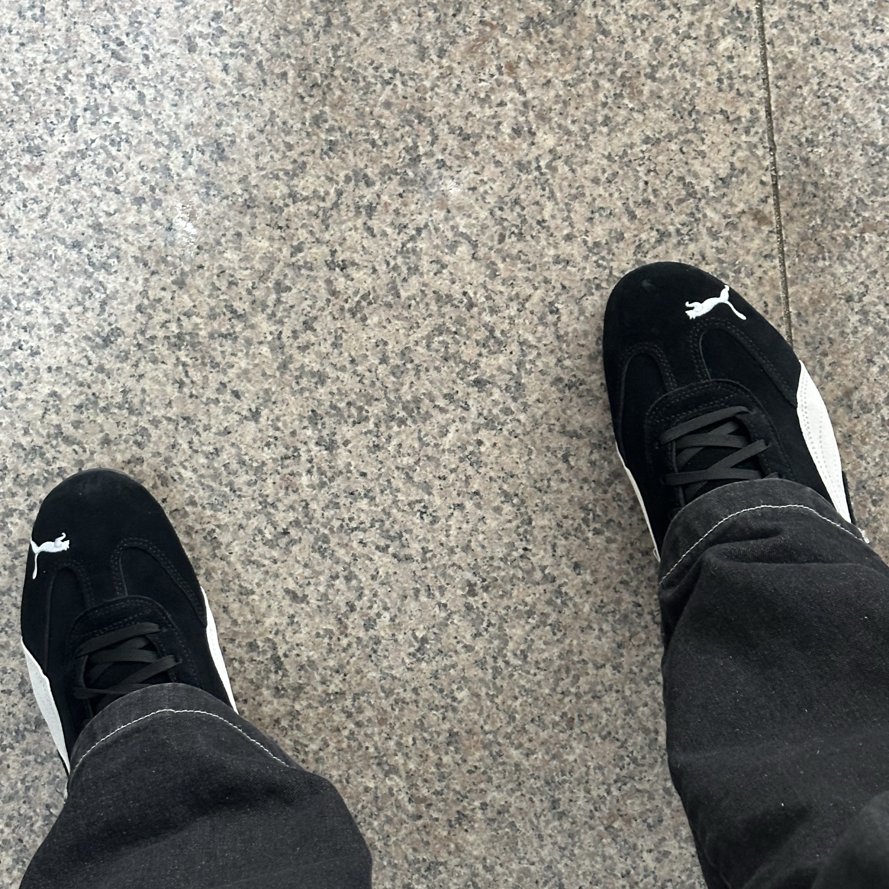 Puma Speedcat OG Black White 착용 스타일