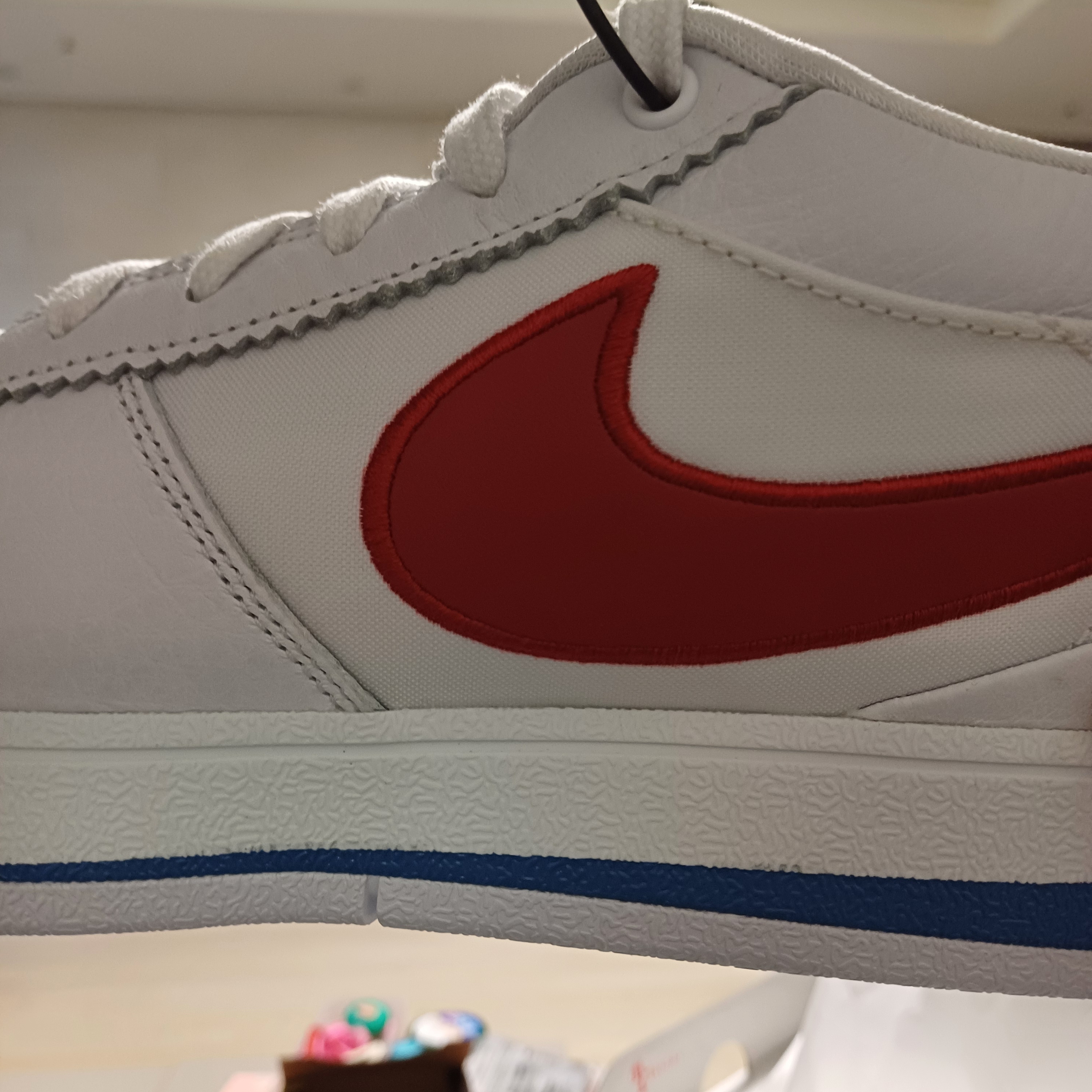 Nike Book 1 EP Forrest Gump 착용 스타일 - 2