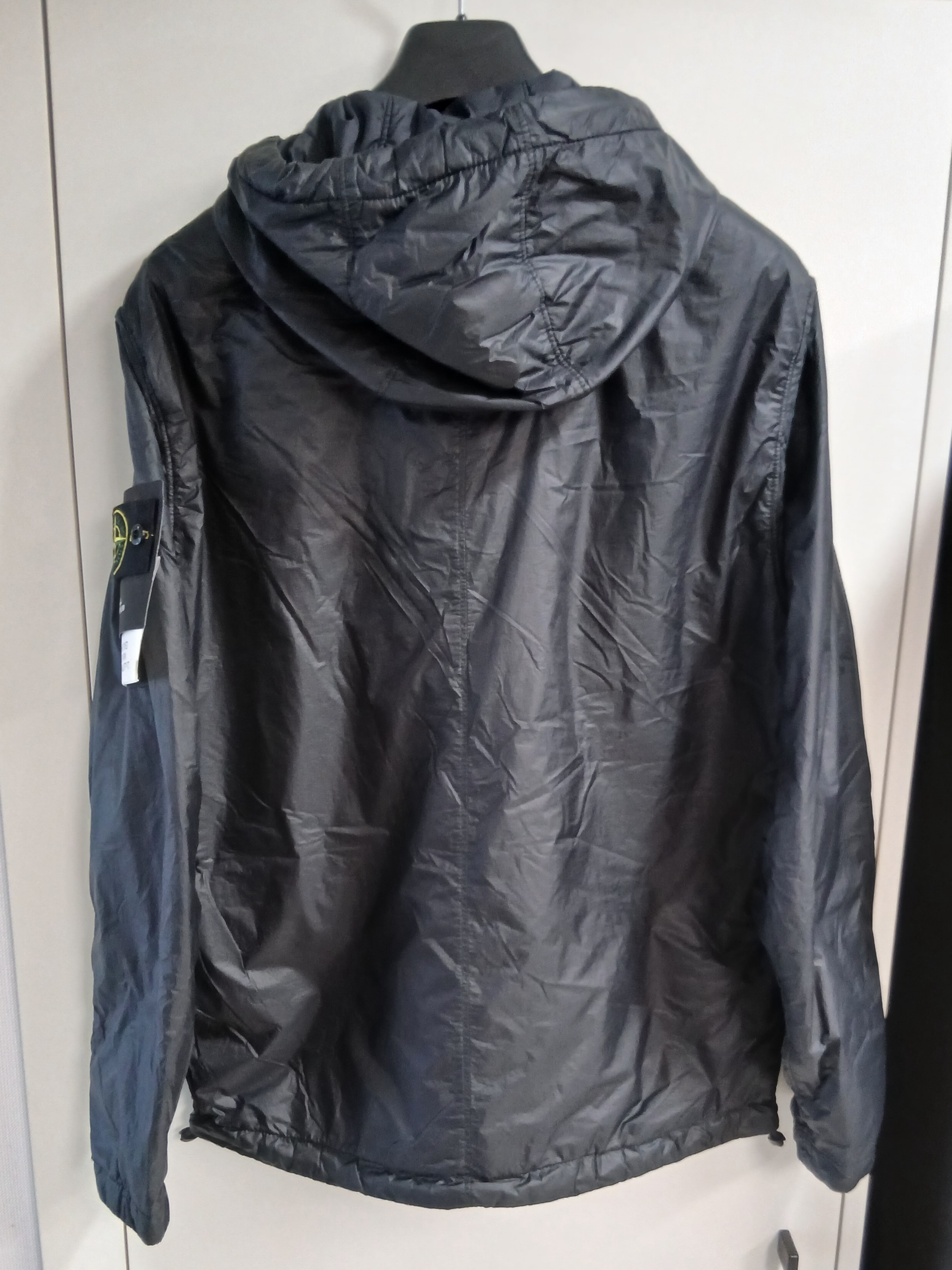 Stone Island 42025 Packable Garment Dyed Micro Yarn with Primaloft TC Hooded Jacket Black - 23SS 착용 스타일 - 3