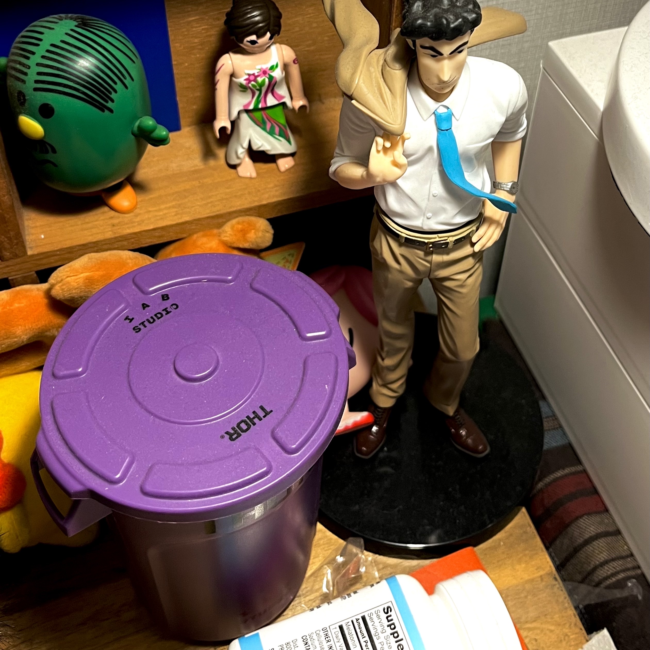 IAB Studio x Thor Round Container Purple (12L & Mini) 착용 스타일