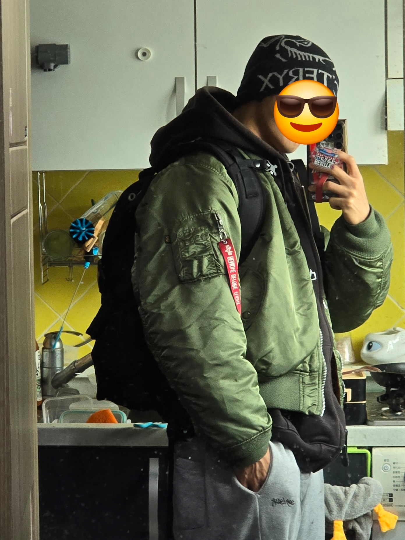 Oakley Icon RC Backpack Blackout, Palace Shatter Zip Hood Black - 24FW 착용 스타일 - 2