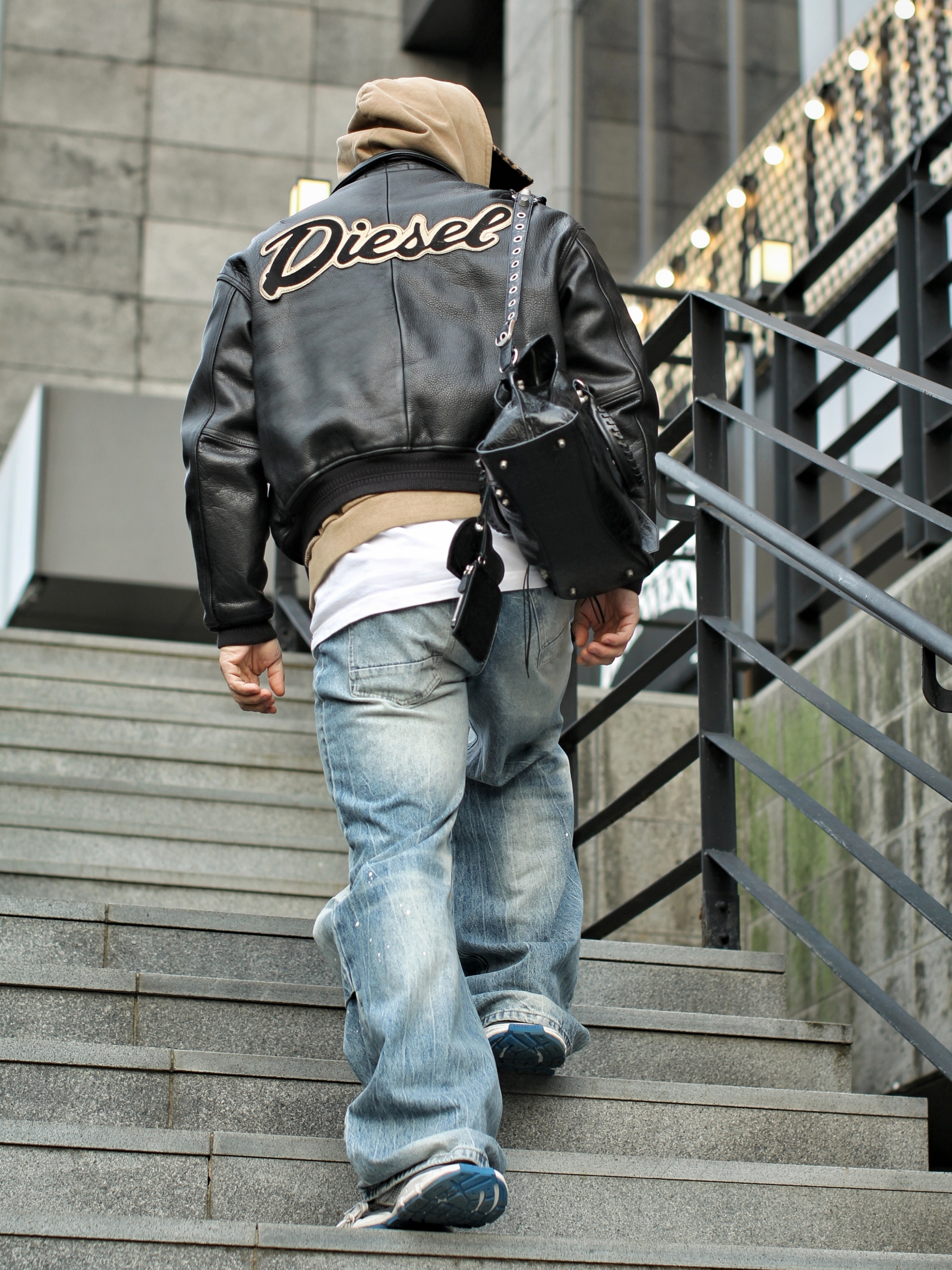 Bearbrick x Ader Error 100%, Ignota Core:6 Washed Hoodie Camel 착용 스타일 - 1