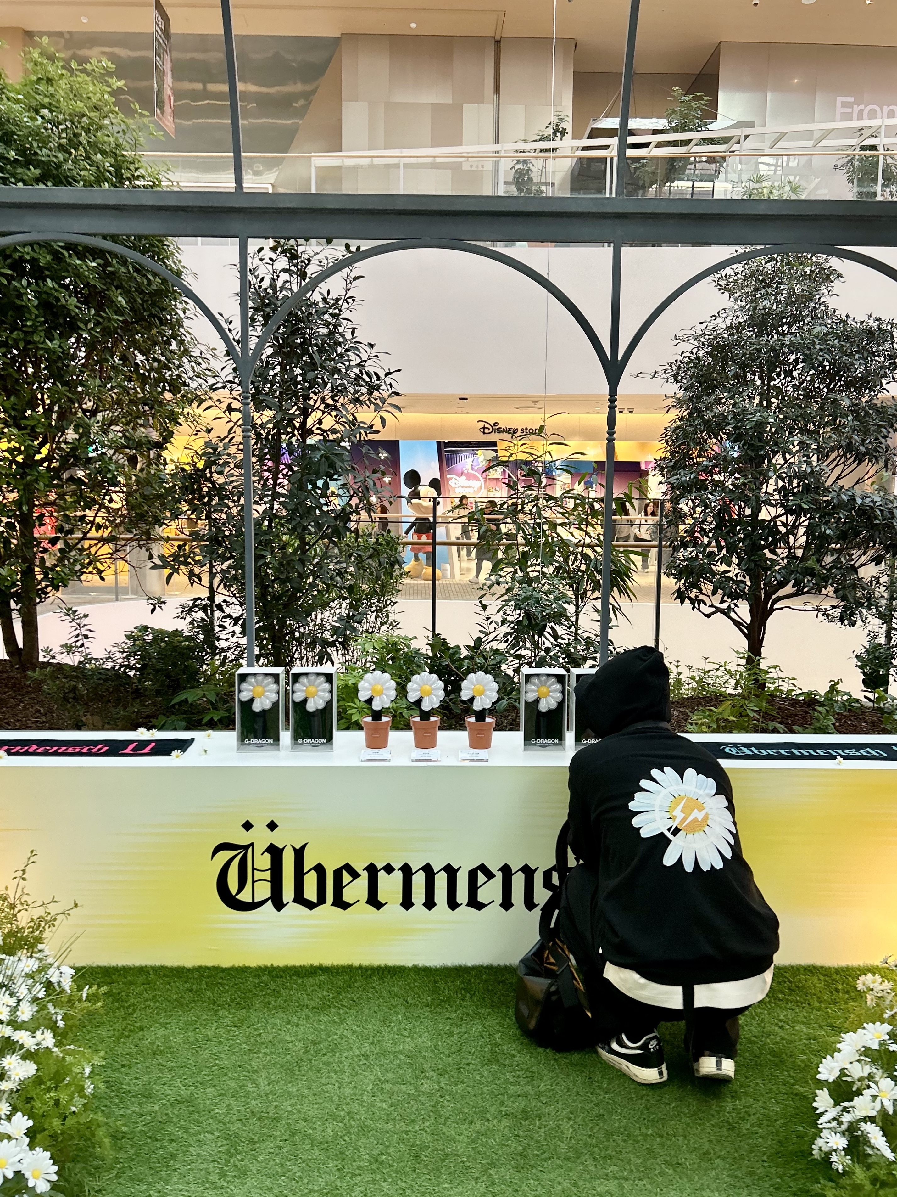 G-DRAGON Ubermensch スリッパ　Sサイズ G-DRAGON ソウルコン Ubermensch ルームスリッパ ジヨン - メルカリ