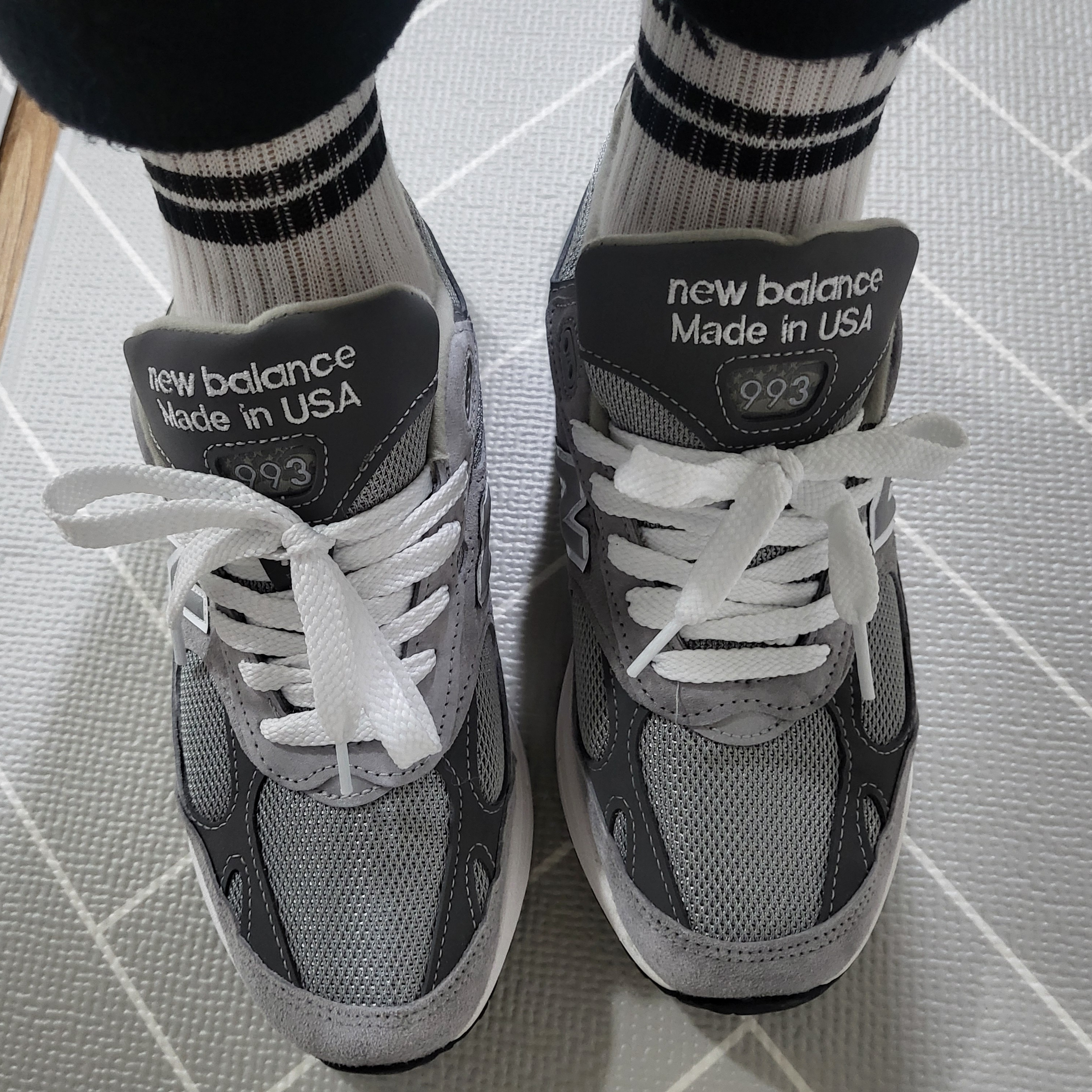 New Balance 993 Made in USA Grey - D Standard 착용 스타일