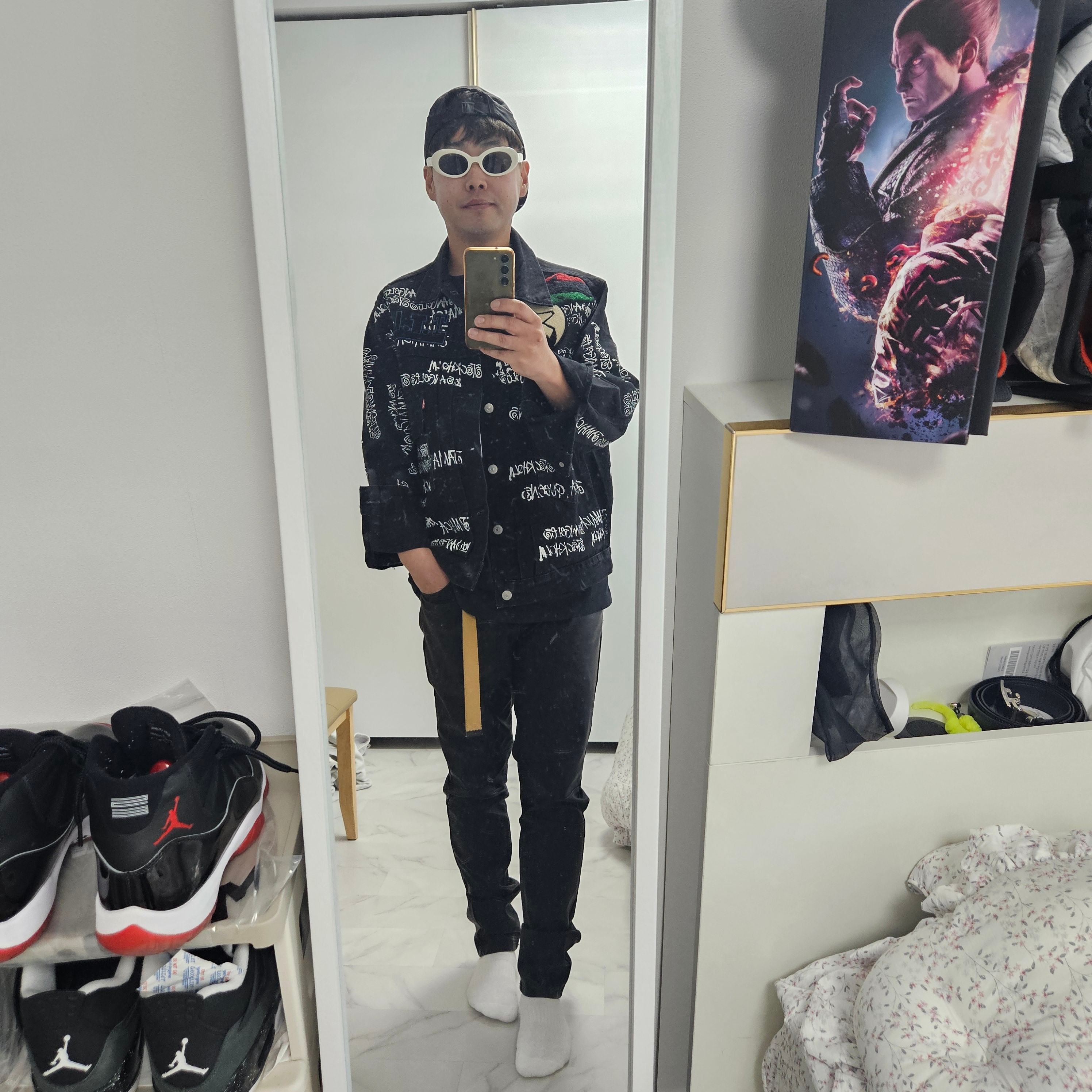 Stussy x Our Legacy x Denim Tears TTL Denim Jacket Black, Supreme x Jordan Biggie S/S Top Black - 24FW 착용 스타일 - 2