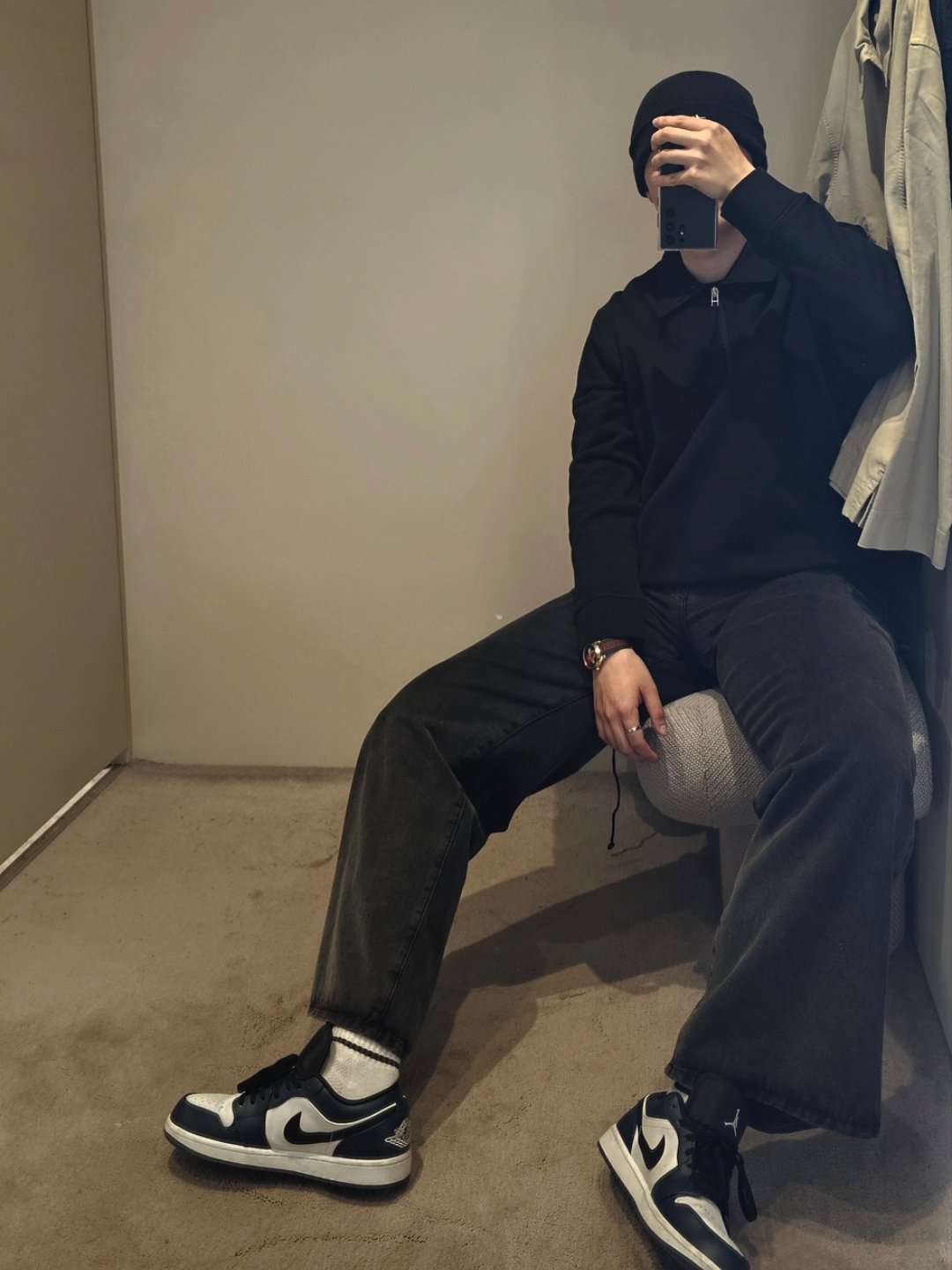 Jordan 1 Low Dark Teal, Stussy Stock Cuff Beanie Black 착용 스타일 - 2