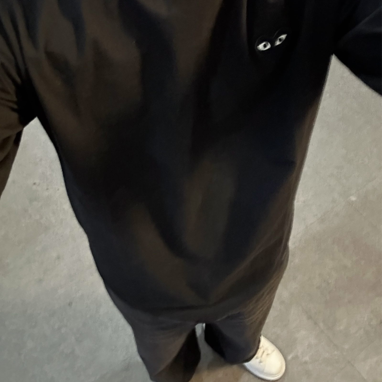 Play Comme des Garcons Black Heart LS T-Shirt Black 착용 스타일