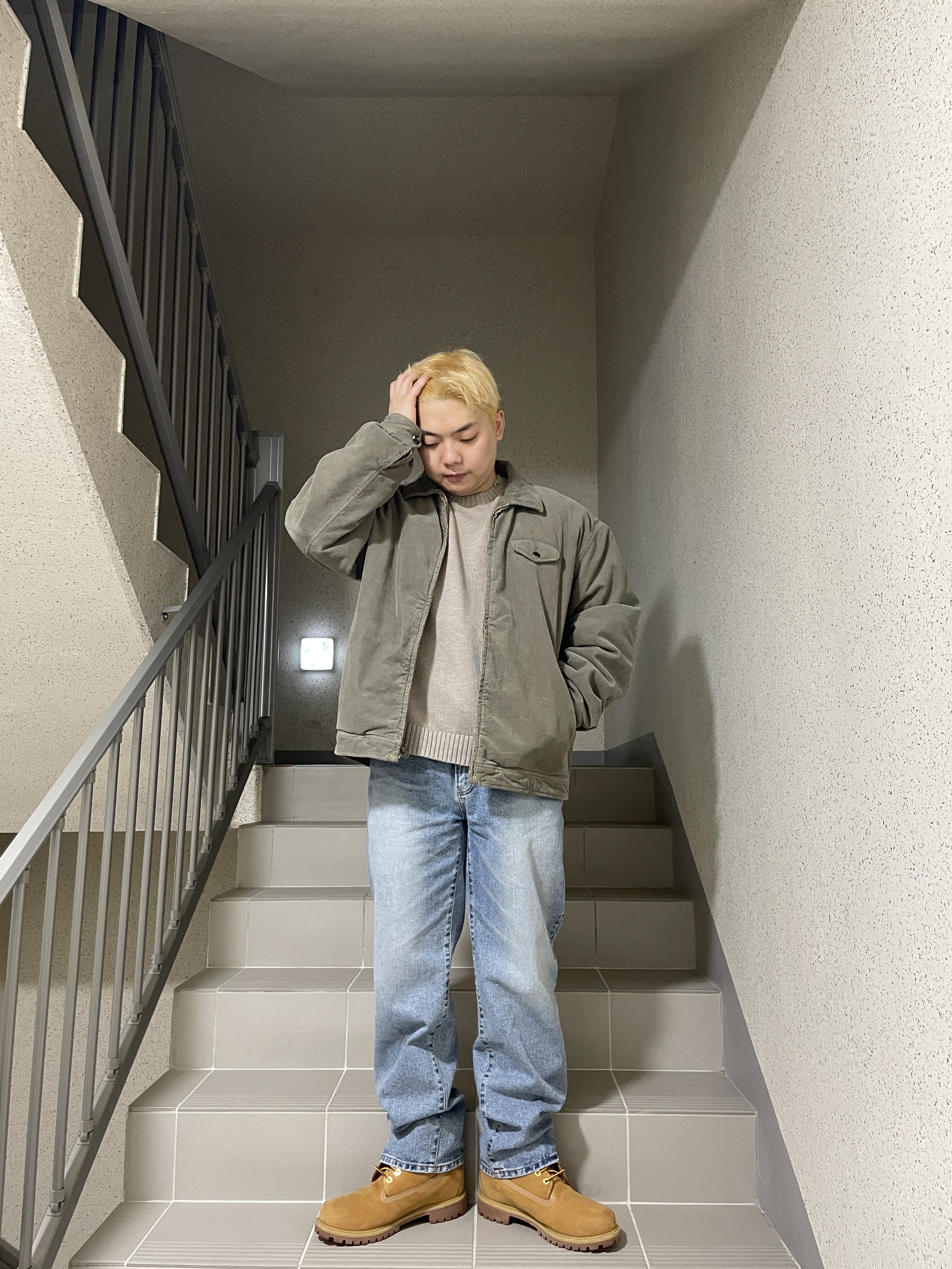 팀버랜드 프리미엄 6인치 워터프루프 부츠 위트 누벅 - 와이드 착용 스타일 - 4