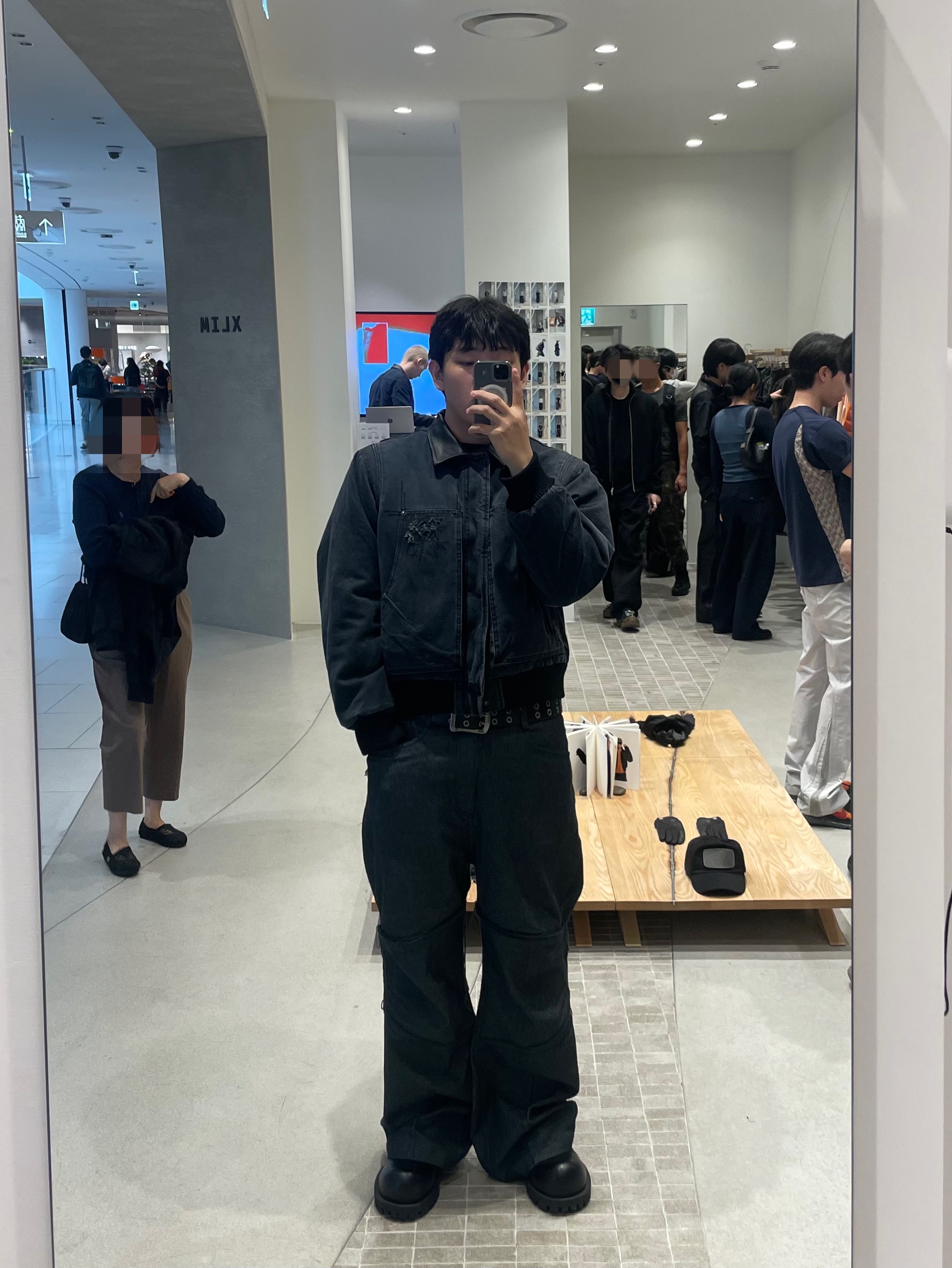 Xlim Ep.6 01 Sleeve T-Shirt Black, Xlim Ep.6 04 Trousers Black 착용 스타일 - 5