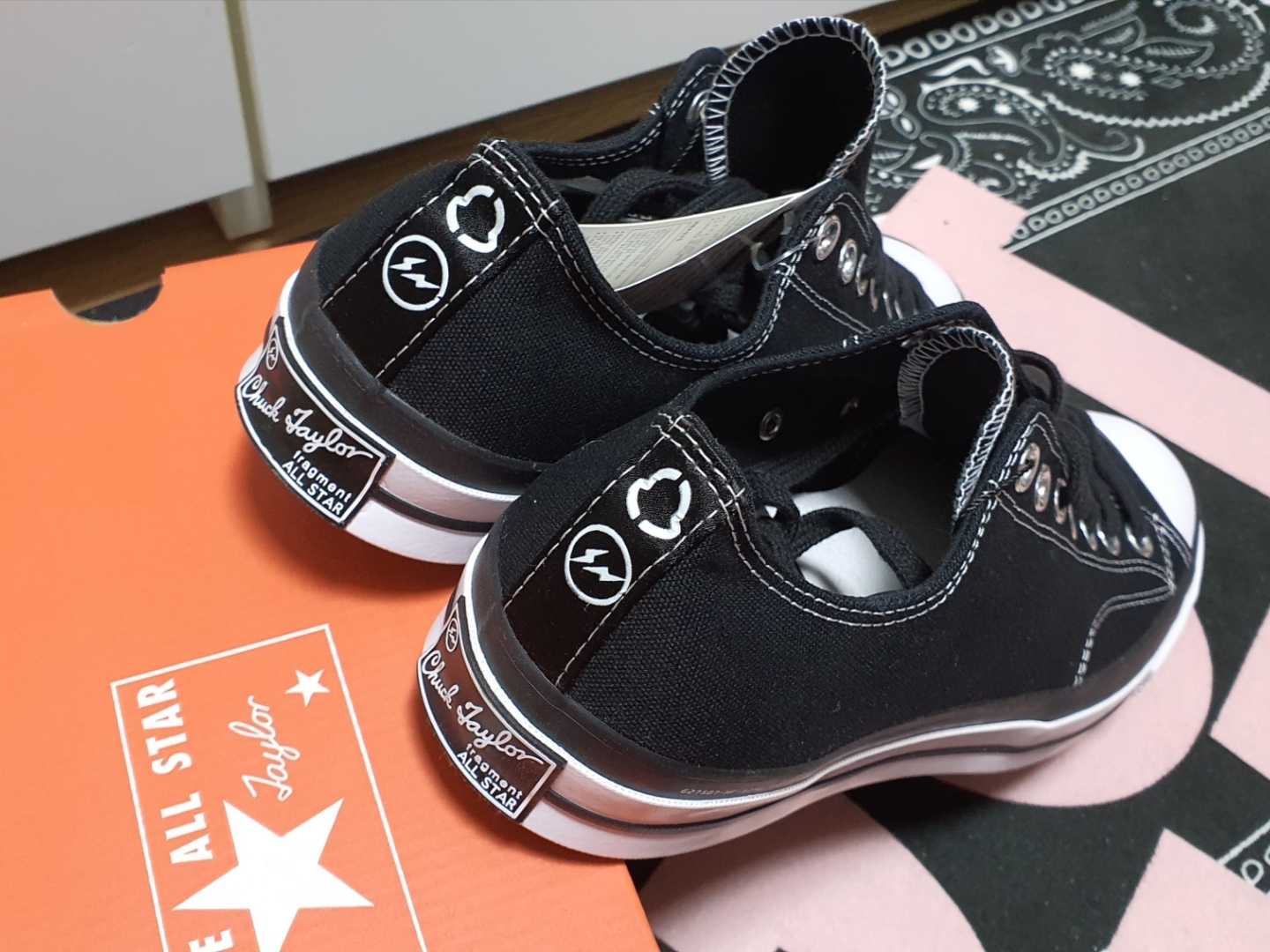 Converse x Moncler x Fragment Chuck 70 Ox Black 착용 스타일