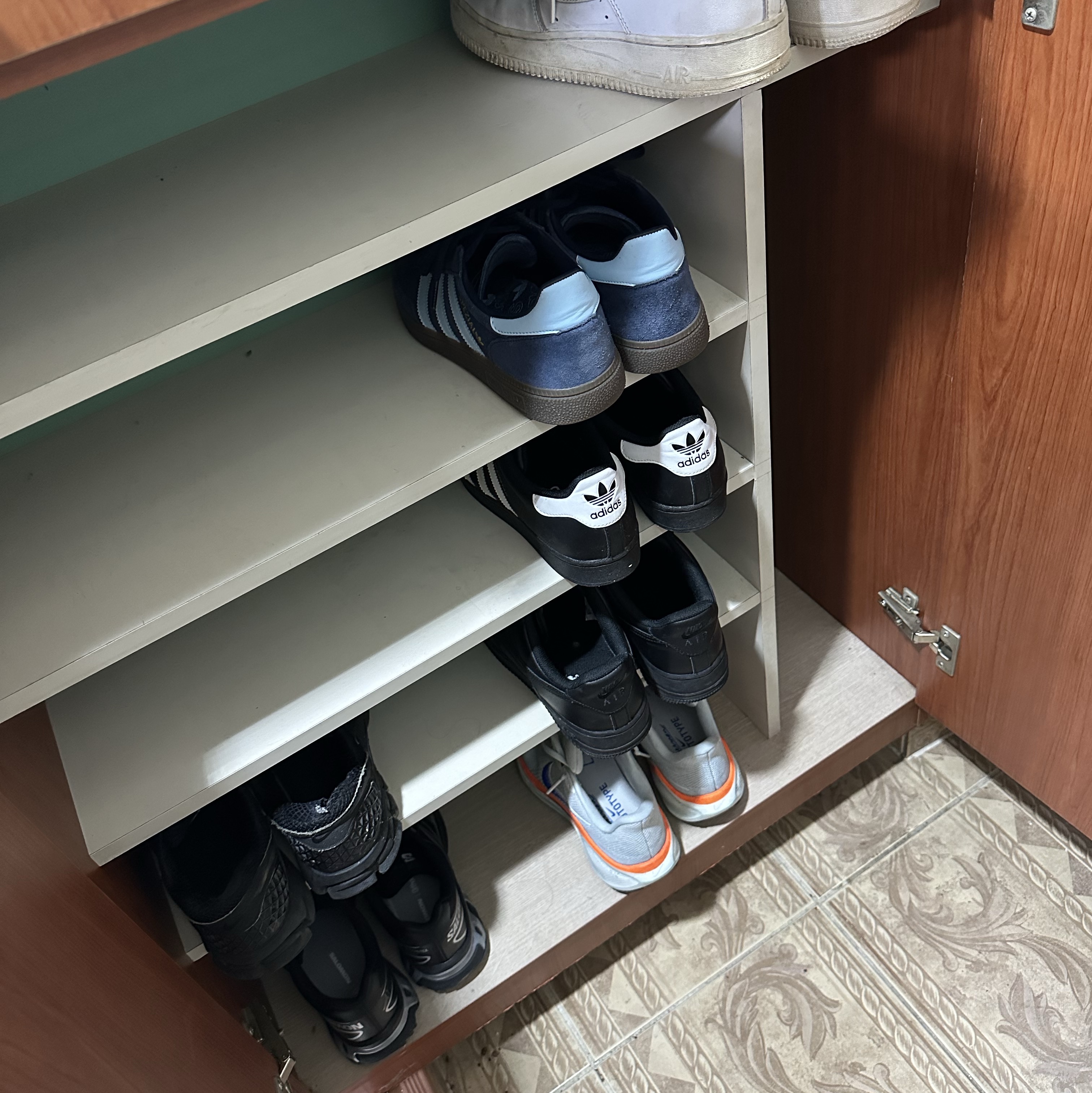 Salomon XT-6 GTX Black Silver, Nike Air Zoom Pegasus 41 Blueprint 착용 스타일