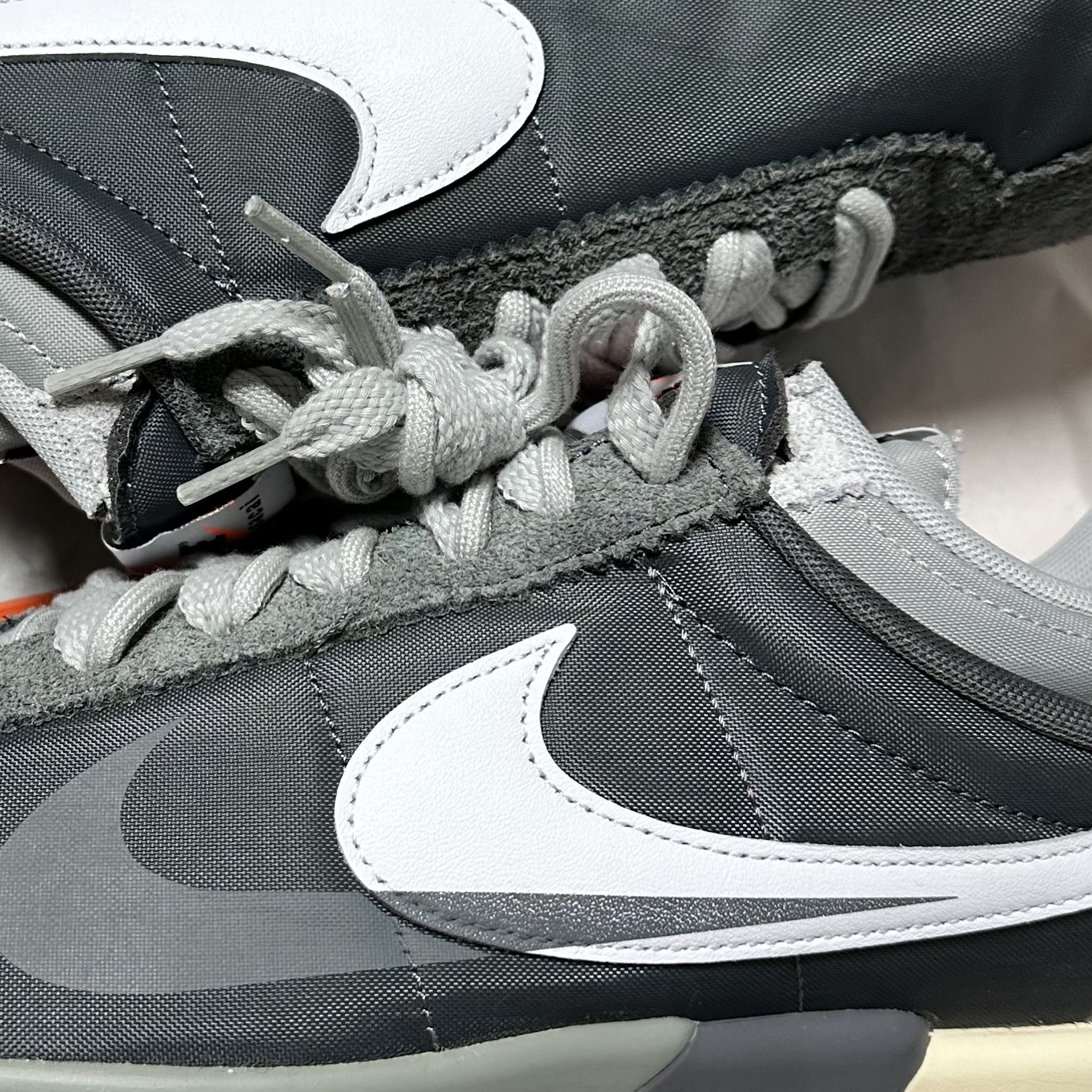 Nike x Sacai Zoom Cortez SP Iron Grey 착용 스타일