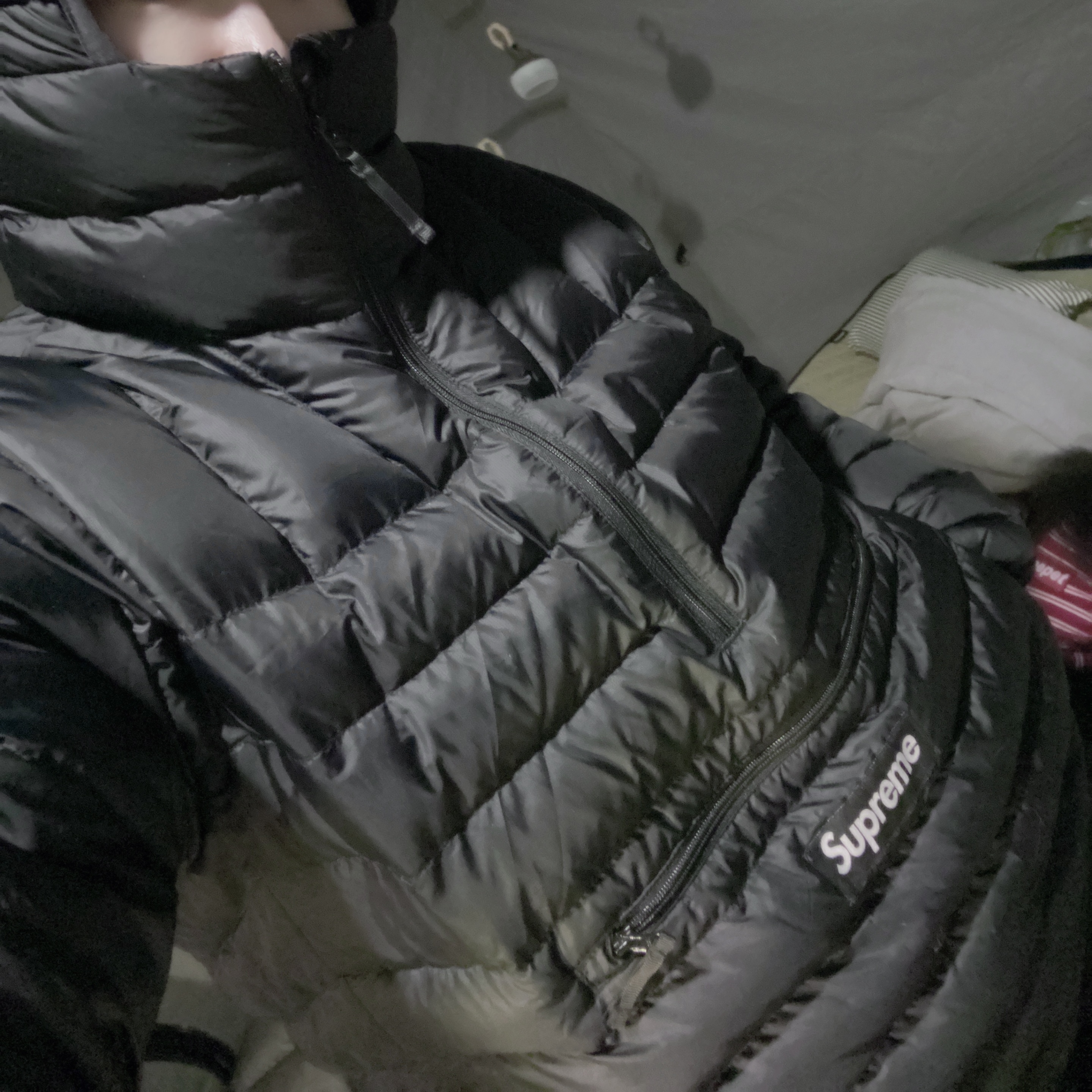 Supreme Micro Down Half Zip Hooded Pullover Black - 24FW 착용 스타일