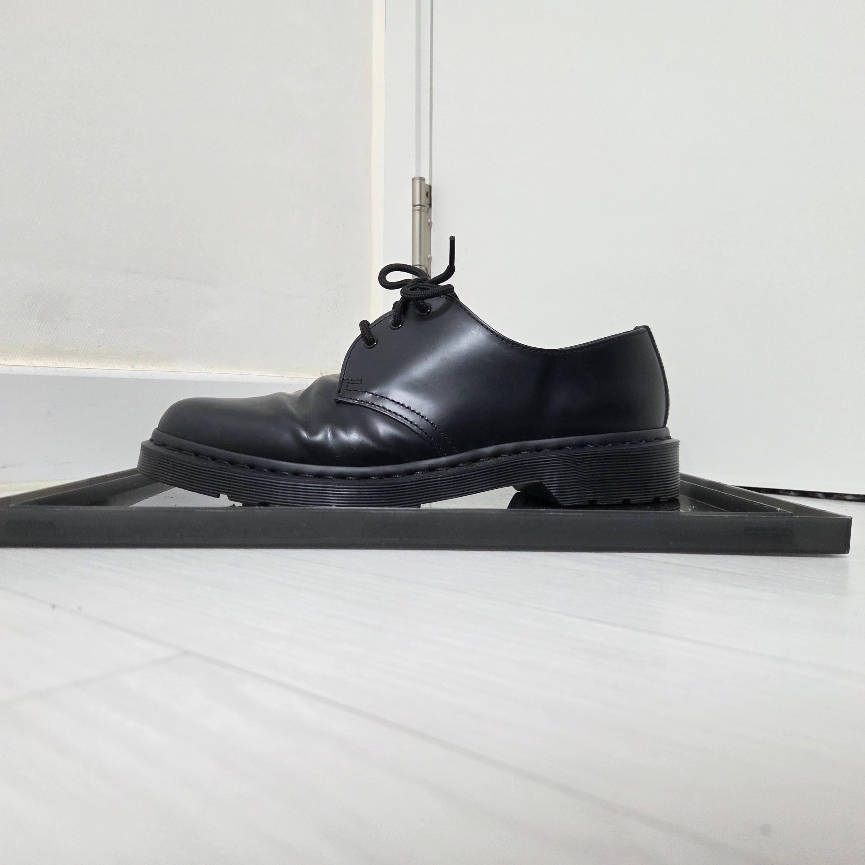 Dr. Martens 1461 Mono Black 착용 스타일