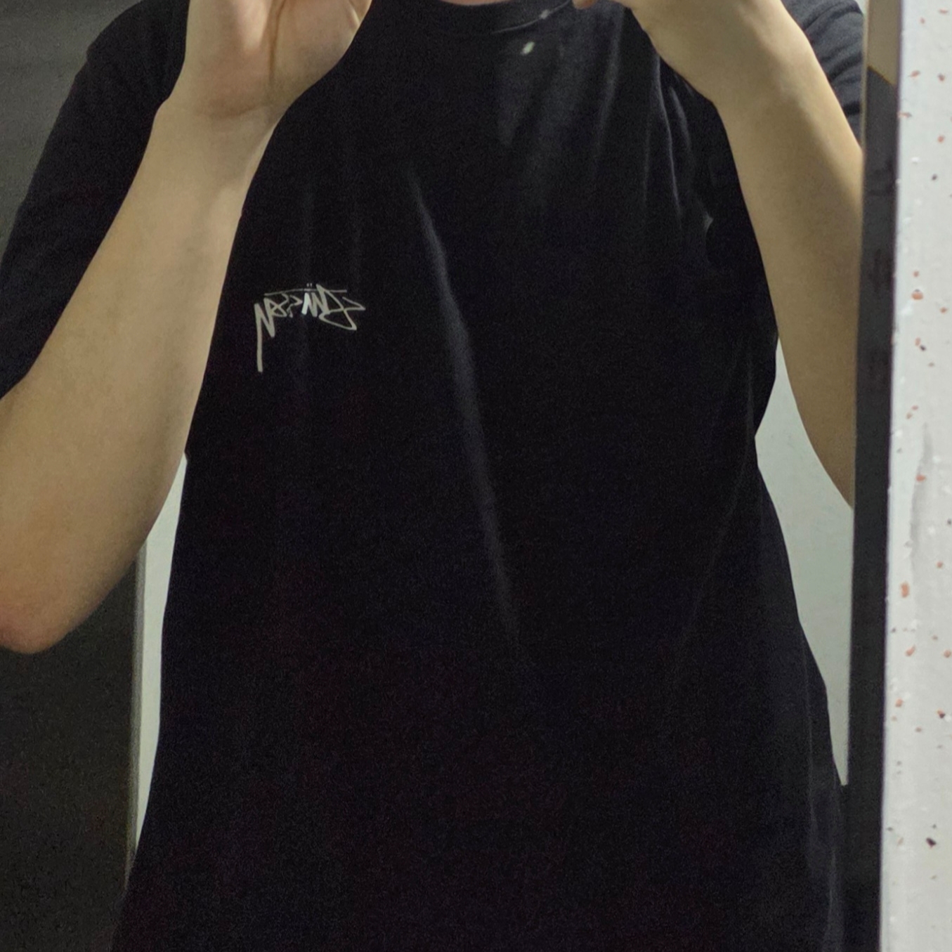 Stussy Modern Age T-Shirt Black 착용 스타일