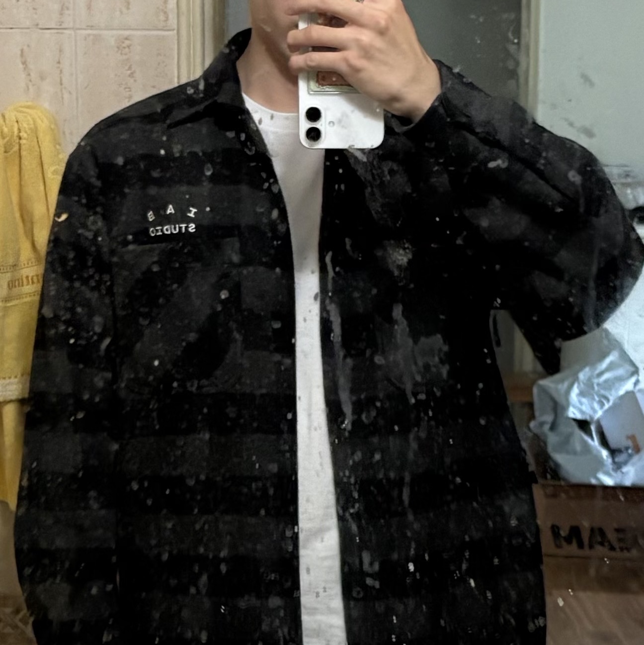 IAB Studio Gingham Check Shirt Black White 착용 스타일