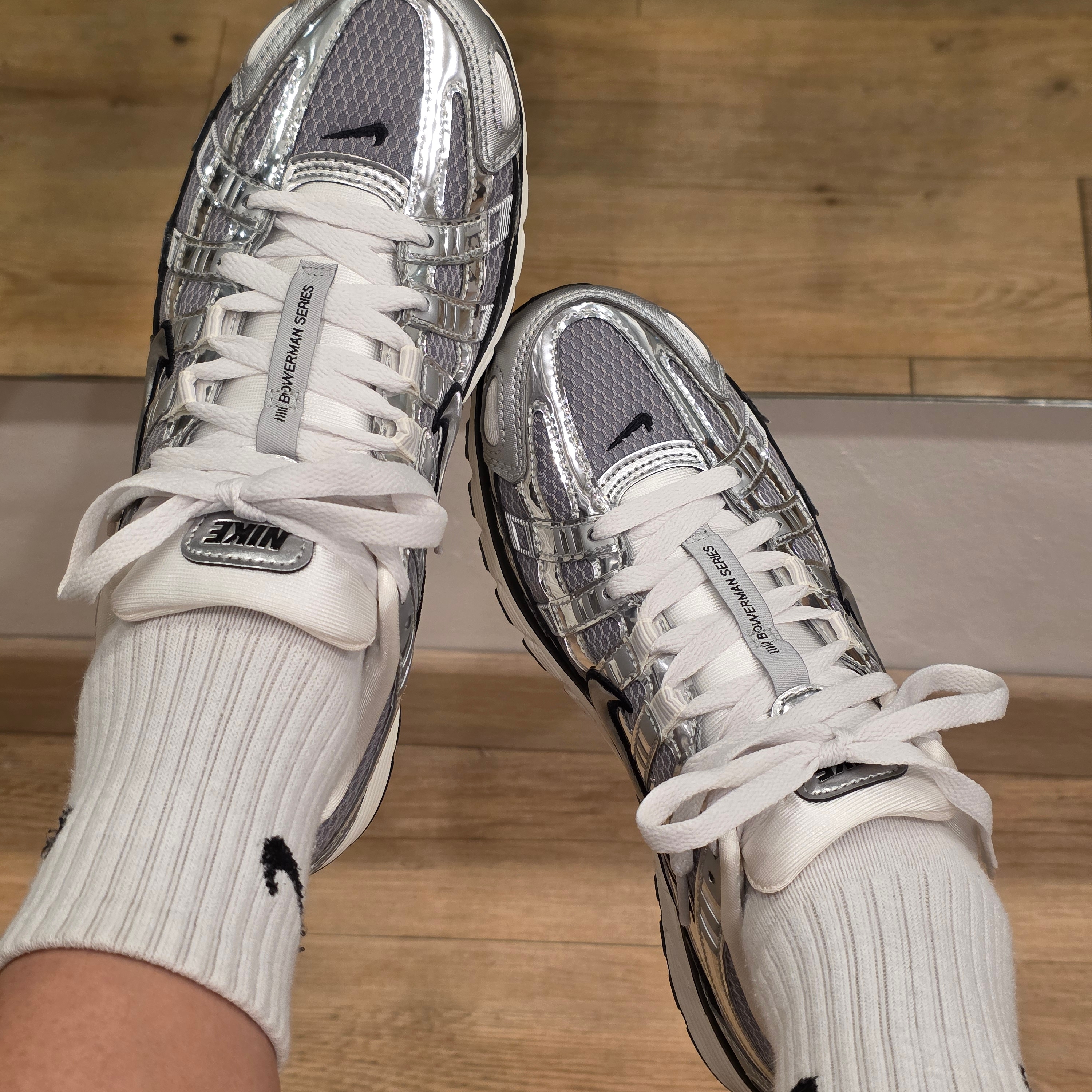 Nike P-6000 Metallic Silver 착용 스타일 - 3