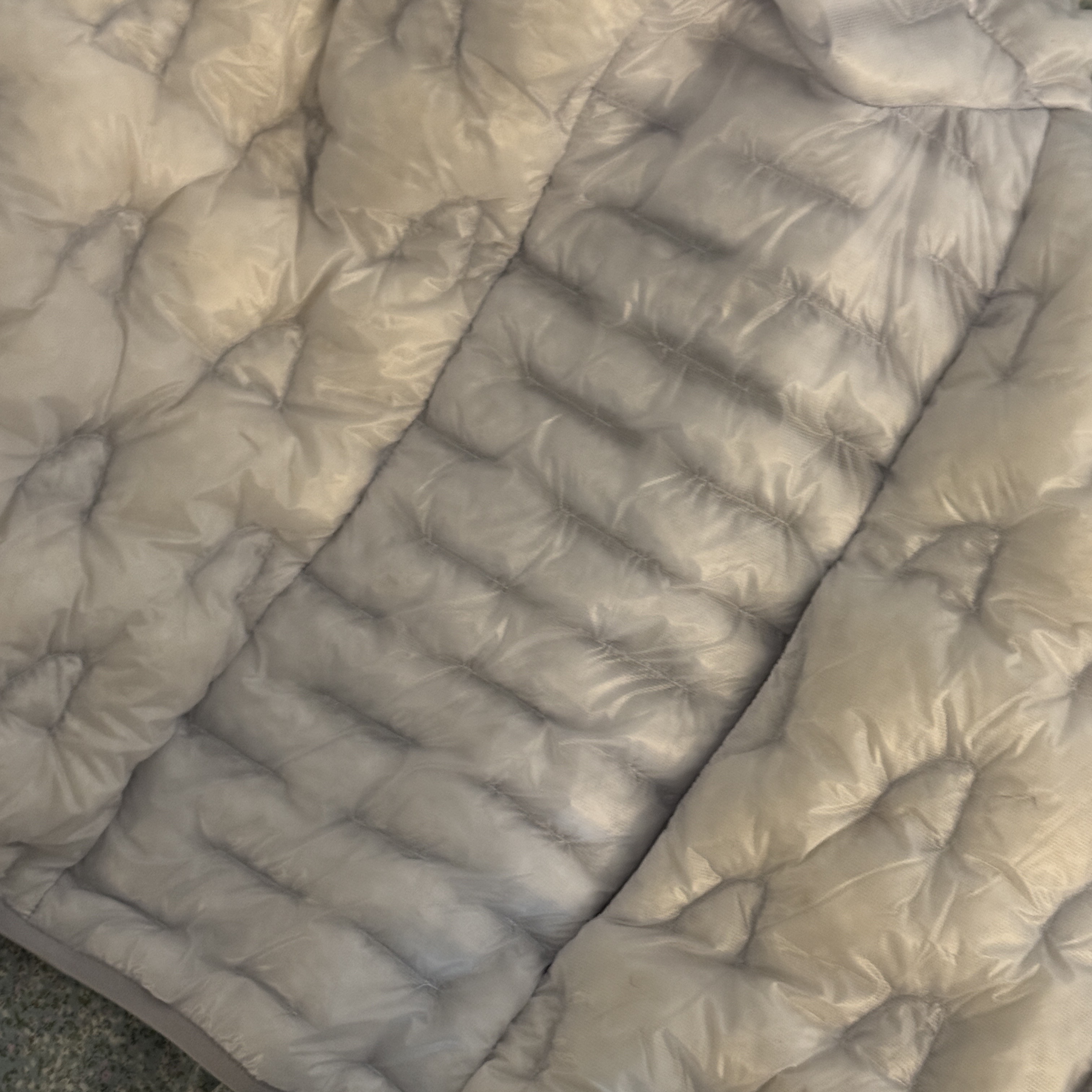 SIERRA DESIGNS Halfdome Lightweight Goose Down Hooded Jacket Light Grey, SIERRA DESIGNS W Halfdome Lightweight Goose Down Hooded Jacket Light Grey 착용 스타일 - 4