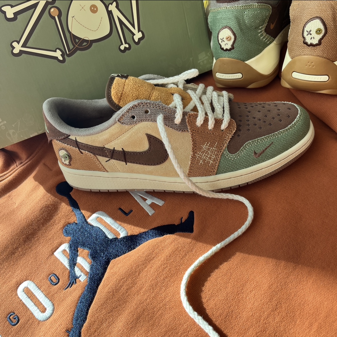 Jordan 1 x Zion Williamson Retro Low OG Flax and Oil Green, Jordan Zion 2 PF Sesame Muslin 착용 스타일