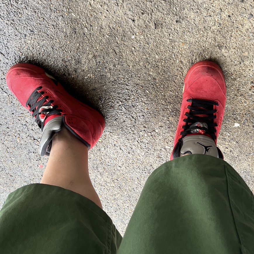 Jordan 5 Retro Red Suede 착용 스타일