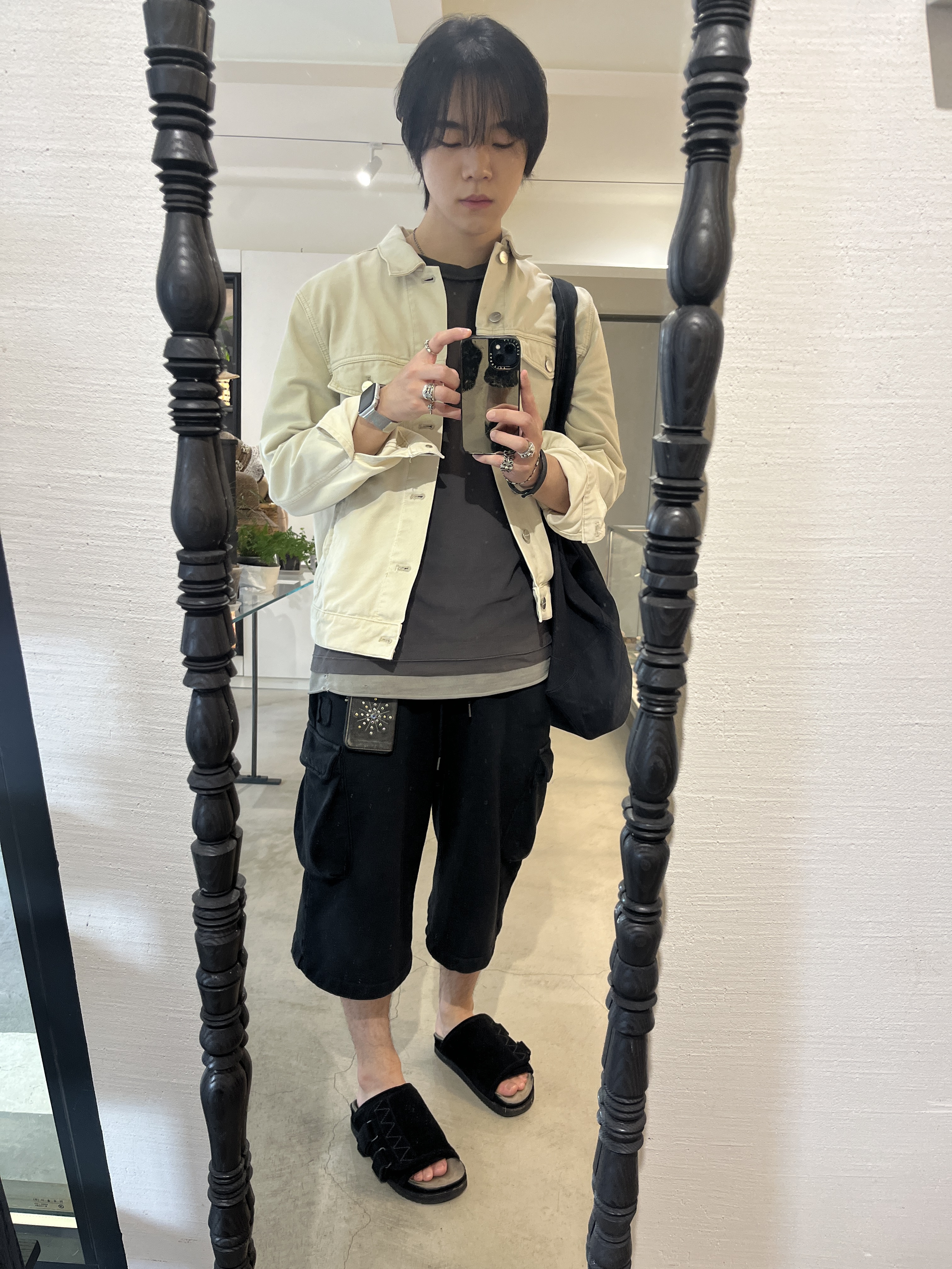 [프리오더] Polyteru Jumbo Slippers Black, [기간한정 20%쿠폰] Polyteru Human Index Human Sleeveless Gray Beige 착용 스타일