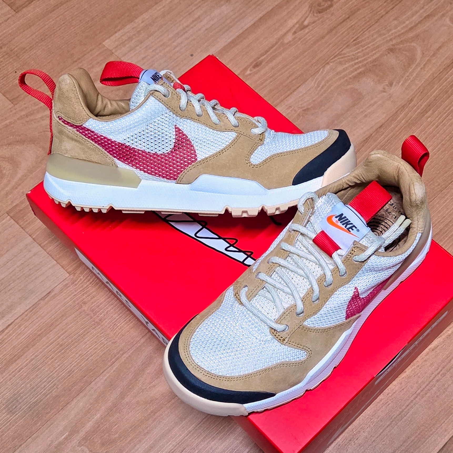 Nike x Tom Sachs Mars Yard Shoe 3.0 Space Camp 착용 스타일 - 1