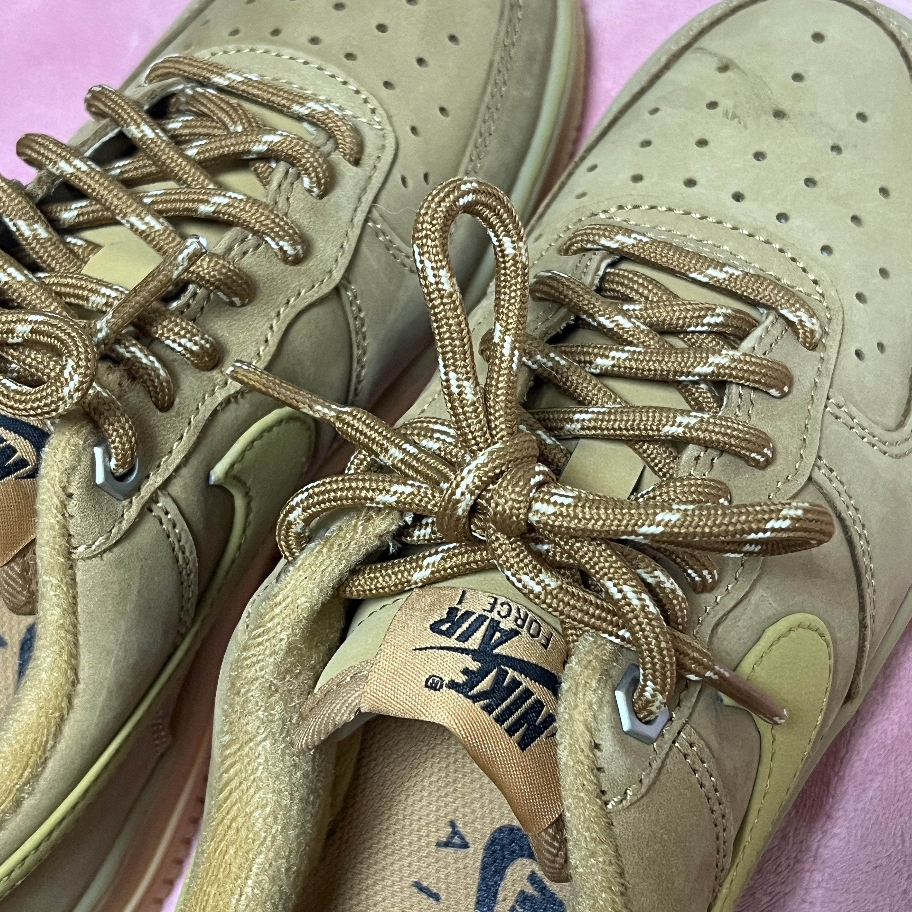 Nike Air Force 1 '07 WB Flax 착용 스타일