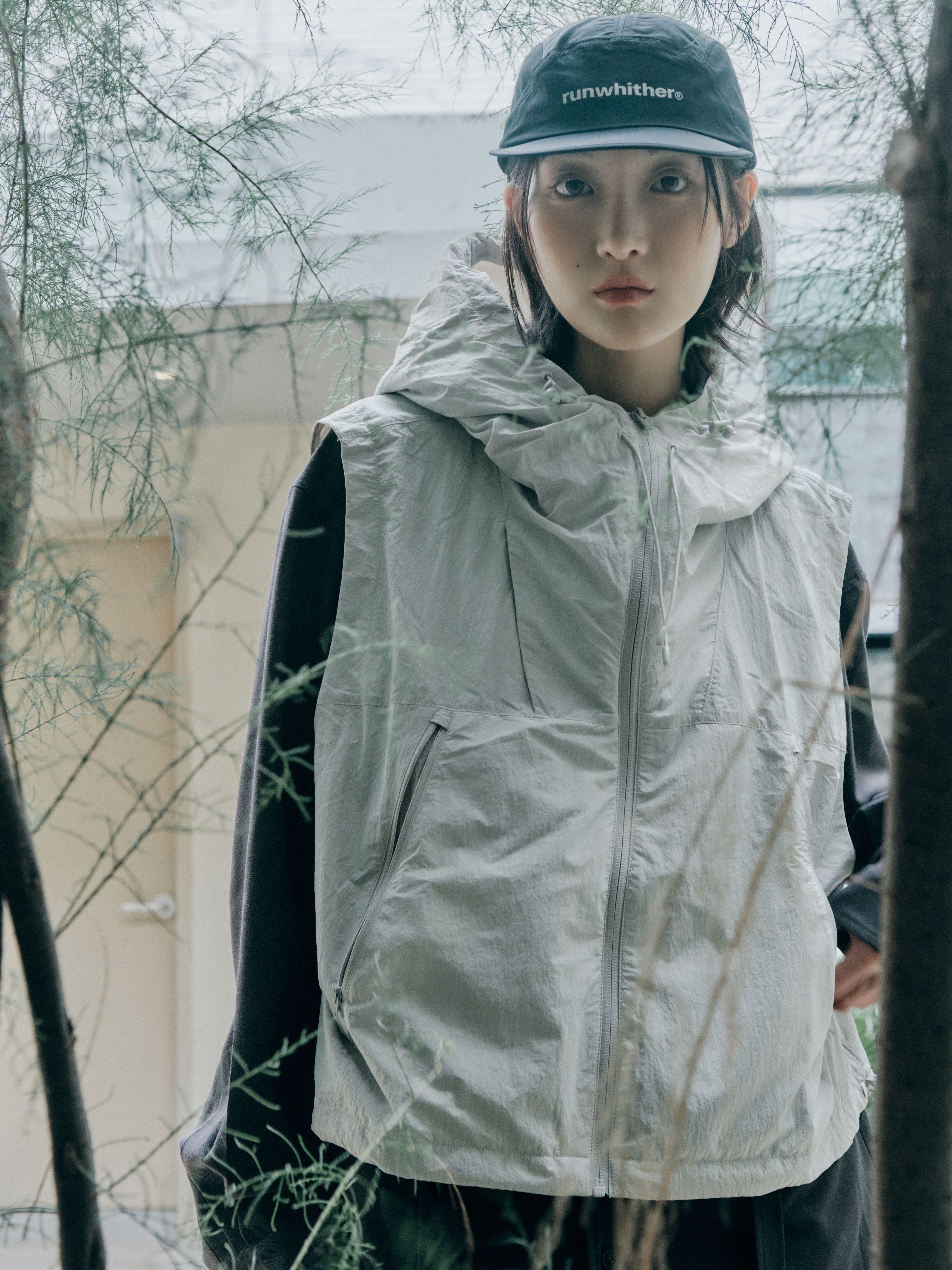 keek Pillowdy Utility Nylon Vest (Single-layer) Grey, keek Pillowdy Utility Nylon Vest (Single-layer) Black 착용 스타일 - 1