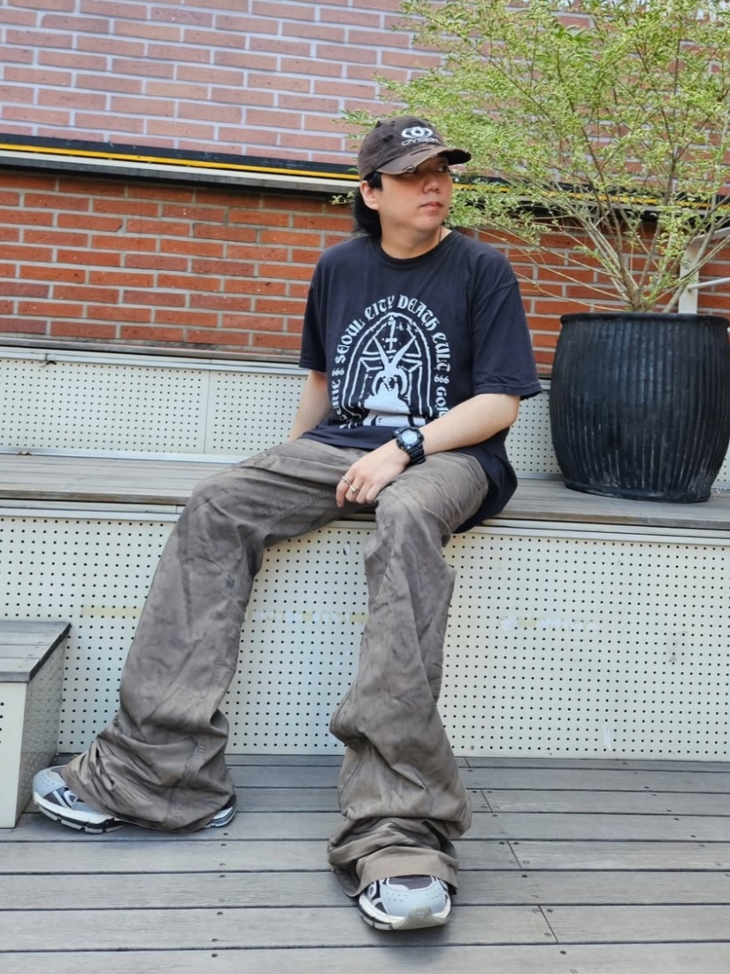 (W) Balenciaga X-Pander Sneakers Grey Black White 착용 스타일