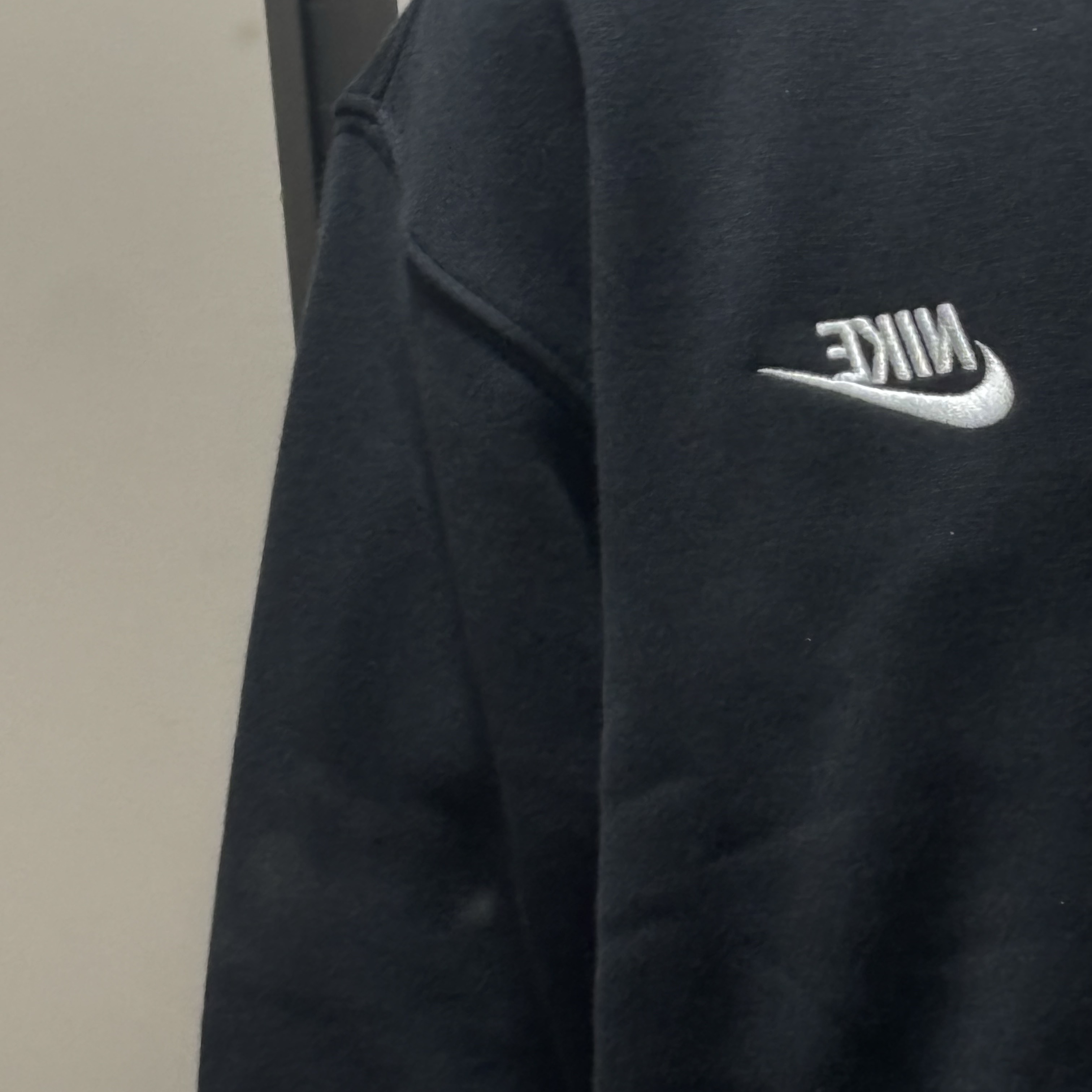 Nike NSW Club Fleece Crew Sweatshirt Black - Asia 착용 스타일