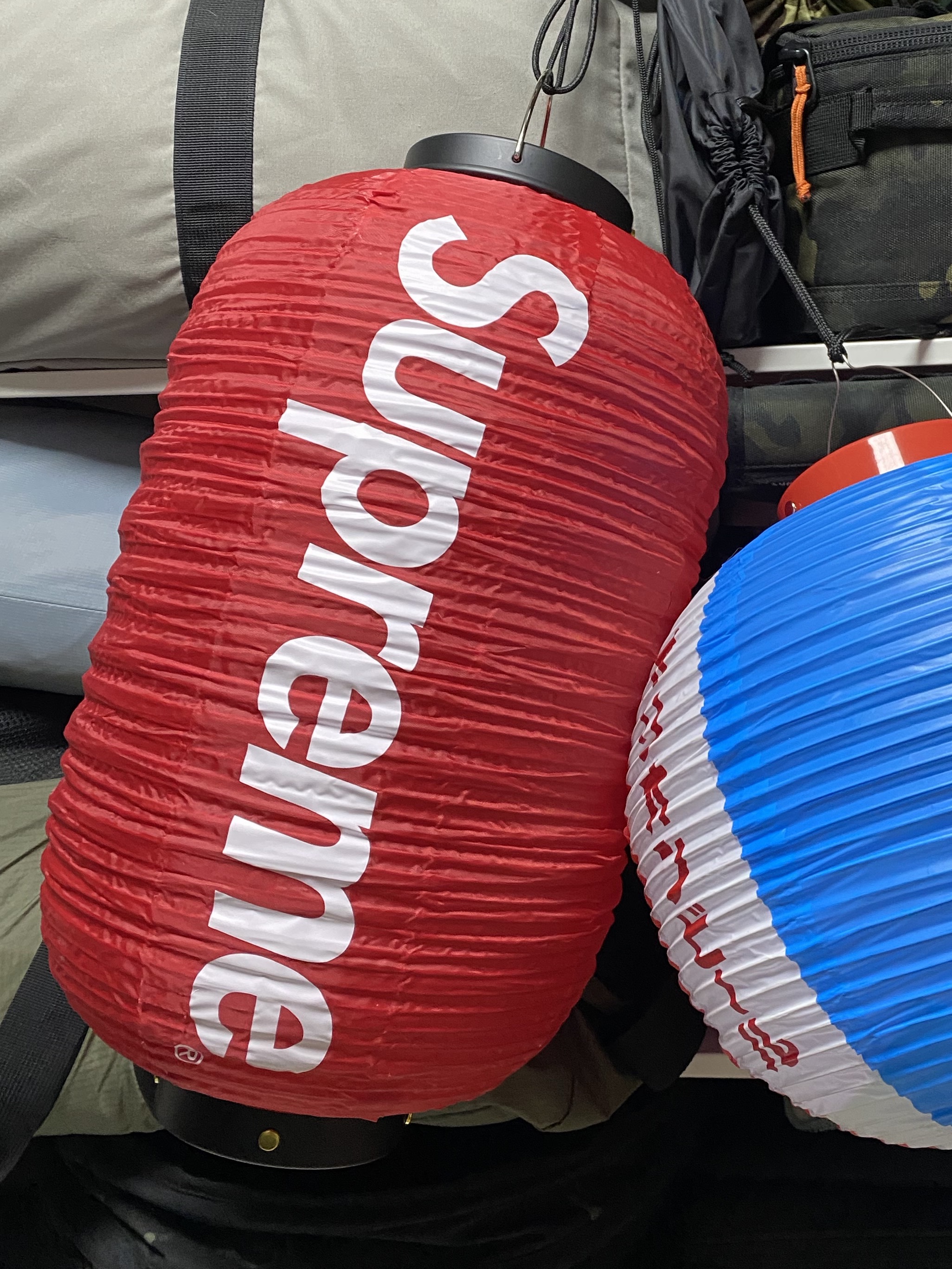 supreme hanging lantern red 赤 提灯