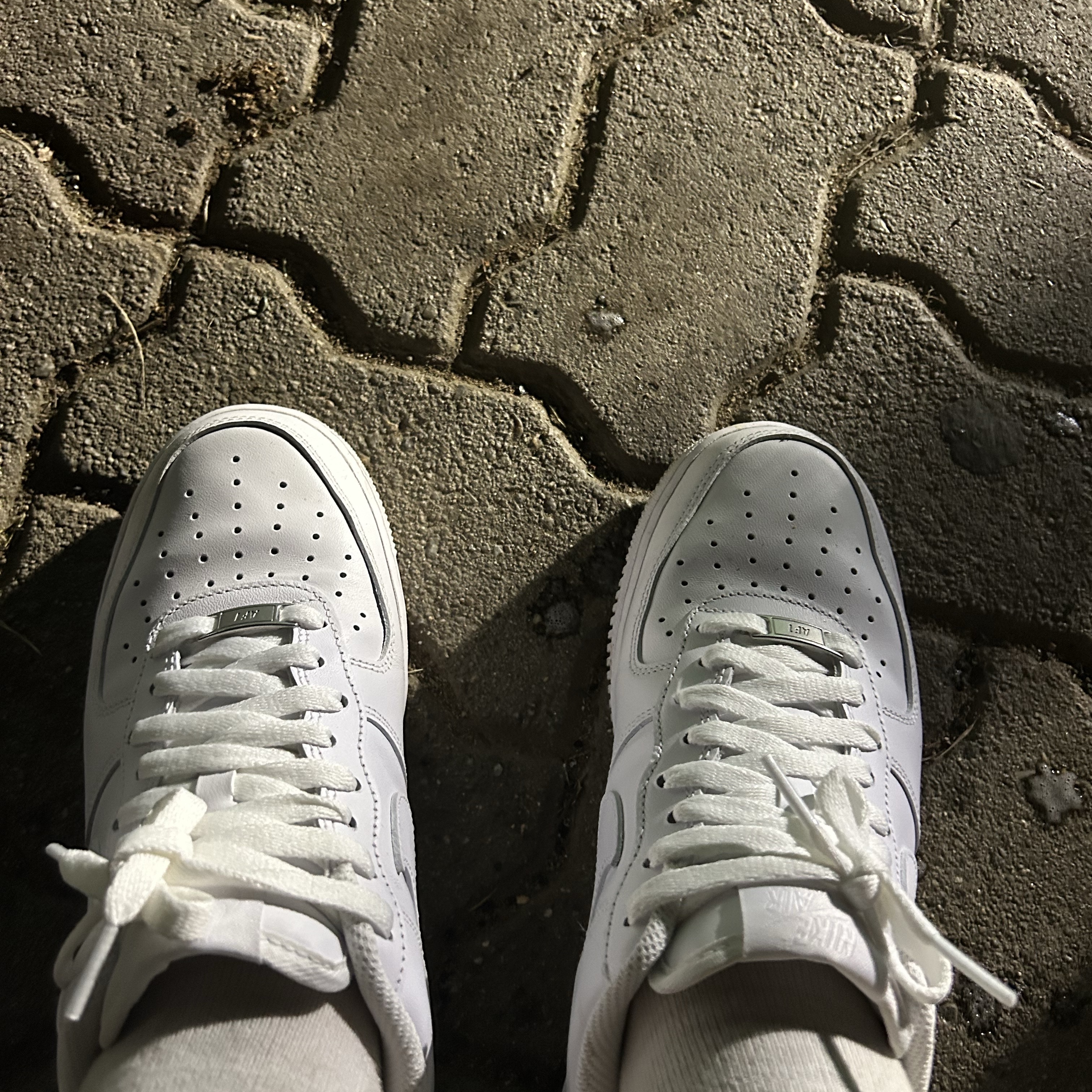 Nike Air Force 1 '07 Low White 착용 스타일