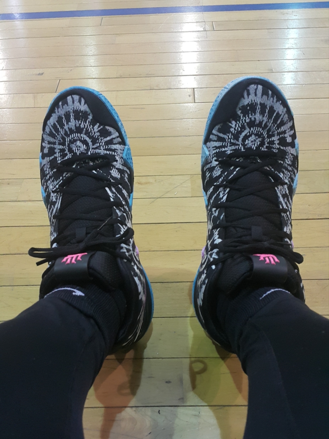 Nike Kyrie 4 EP All-Star 2018 착용 스타일