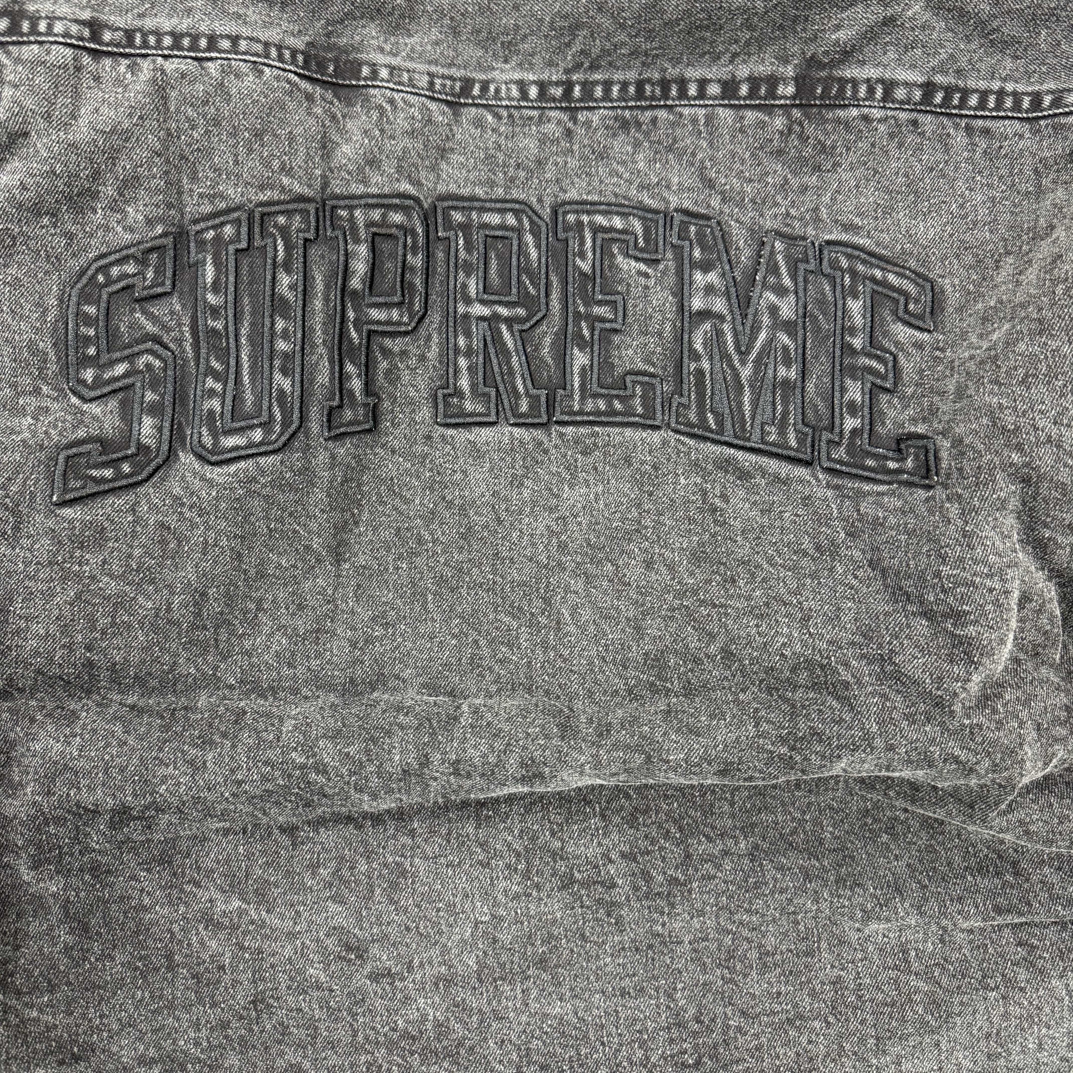Supreme Shearling Lined Denim Work Shirt Black - 25FW 착용 스타일 - 6