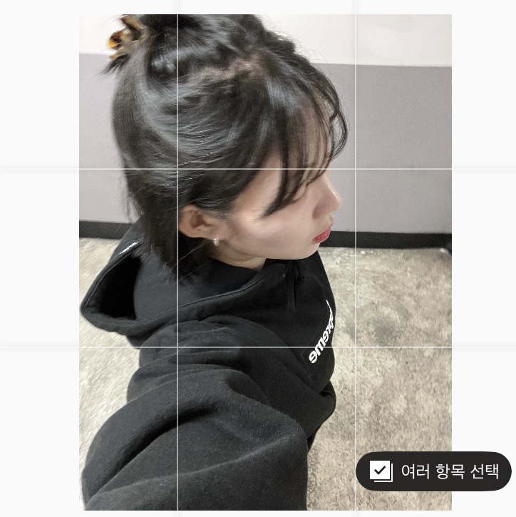 Supreme Box Logo Hooded Sweatshirt Black - 24FW, Adidas Adilette Clog Black White 착용 스타일 - 2