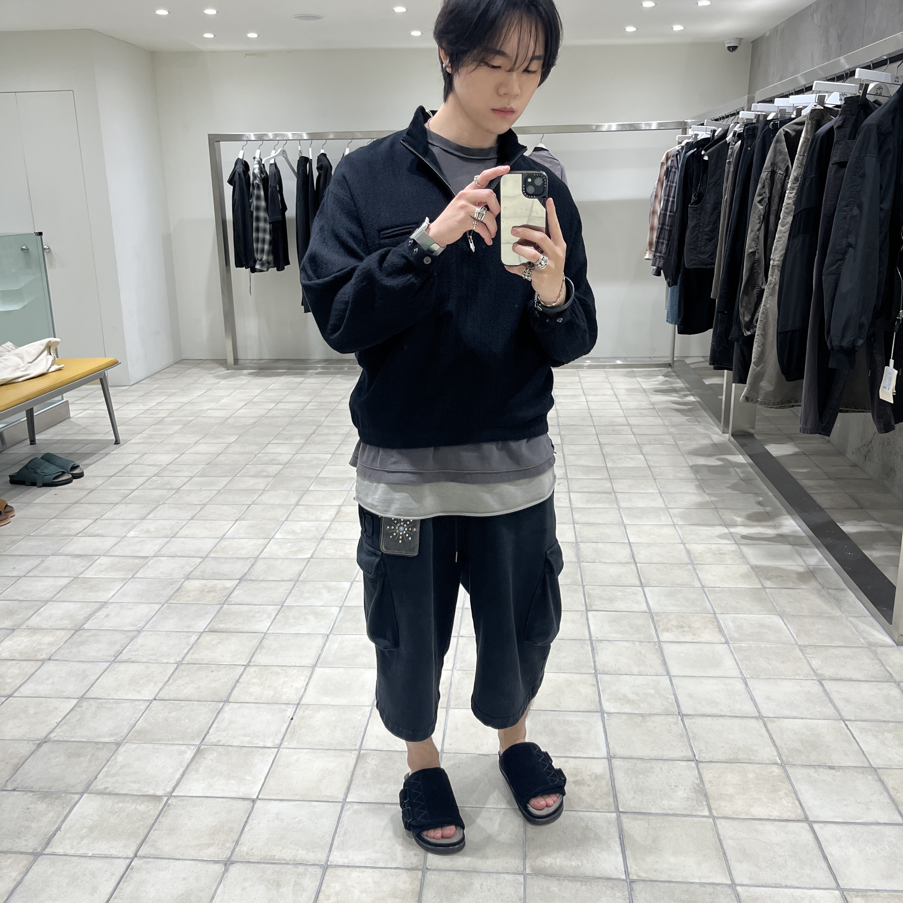 Polyteru Boiled Wool Half Zip (Paisley Patched) Black, [프리오더] Polyteru Jumbo Slippers Black 착용 스타일