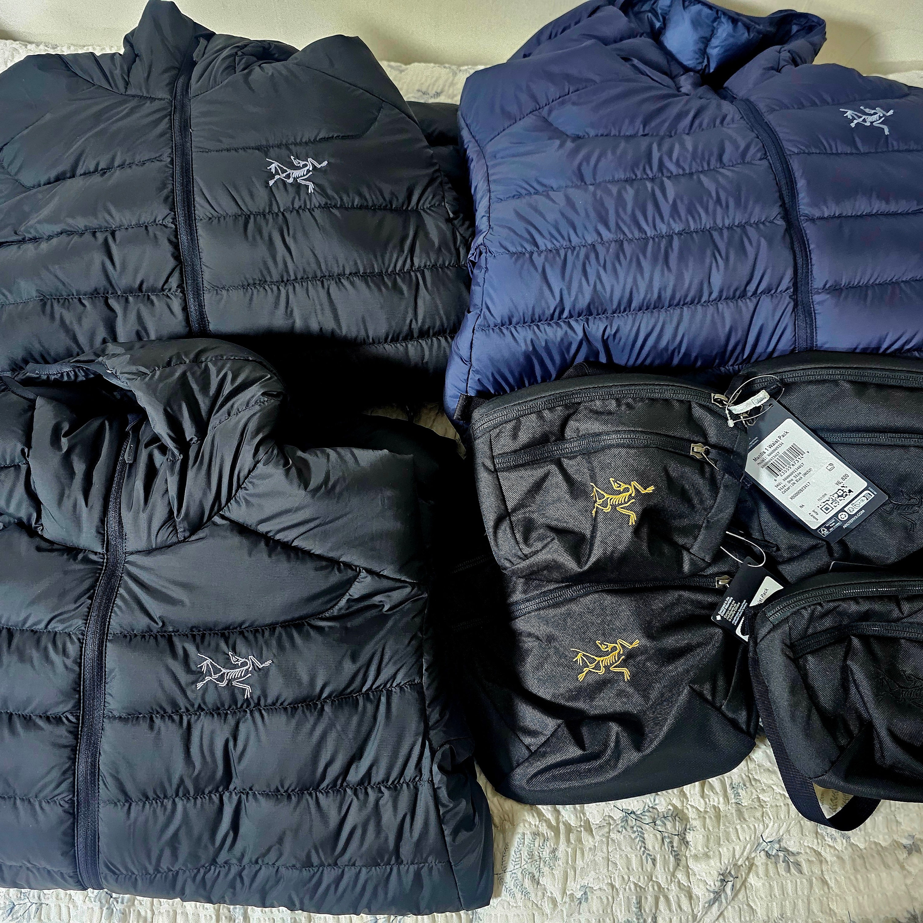 Arc'teryx Cerium Hoody Black, Arc'teryx Cerium Hoody Black Sapphire 착용 스타일