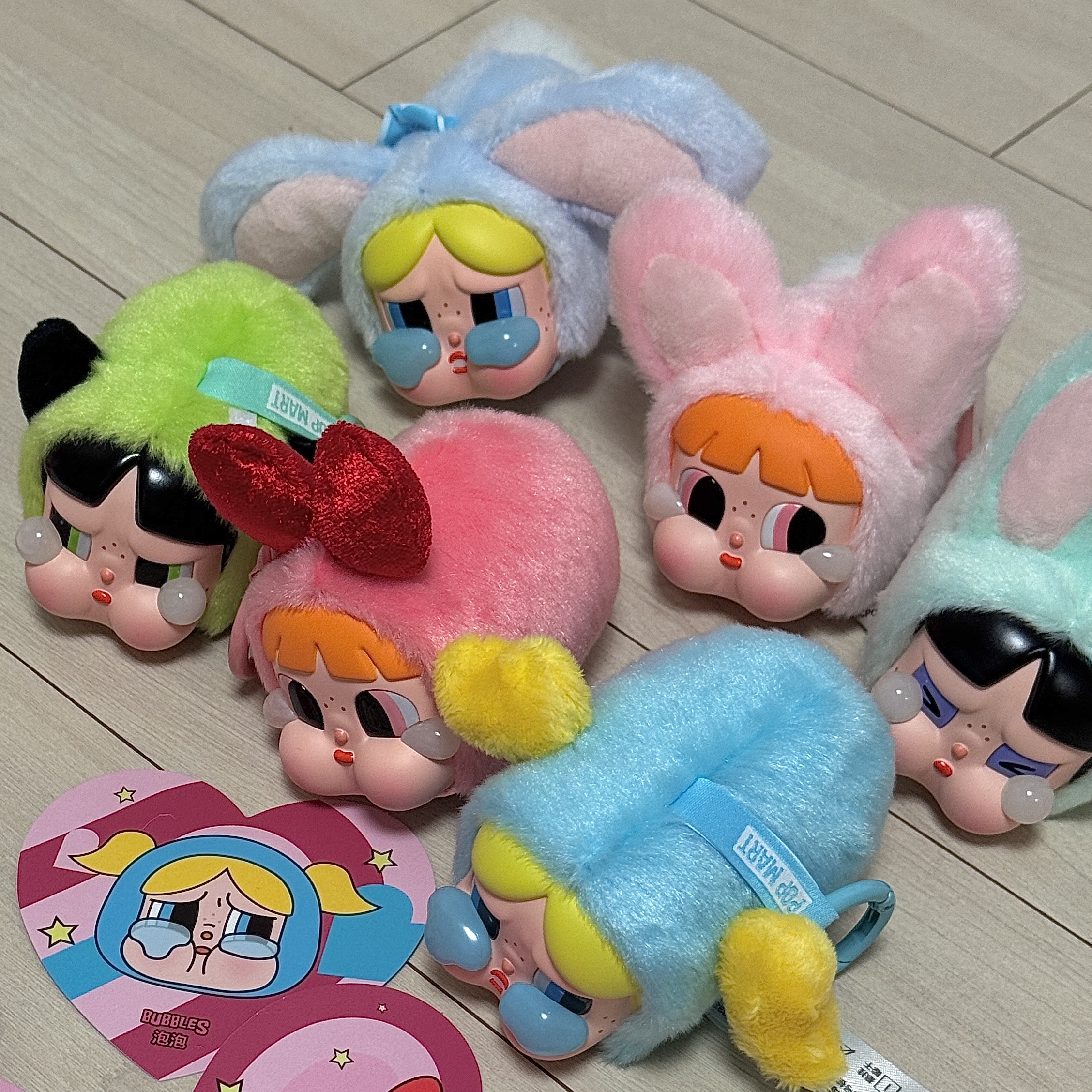 Pop Mart Crybaby x Powerpuff Girls Series Keyring Sealed Case (6 Blind Boxes) 착용 스타일 - 2