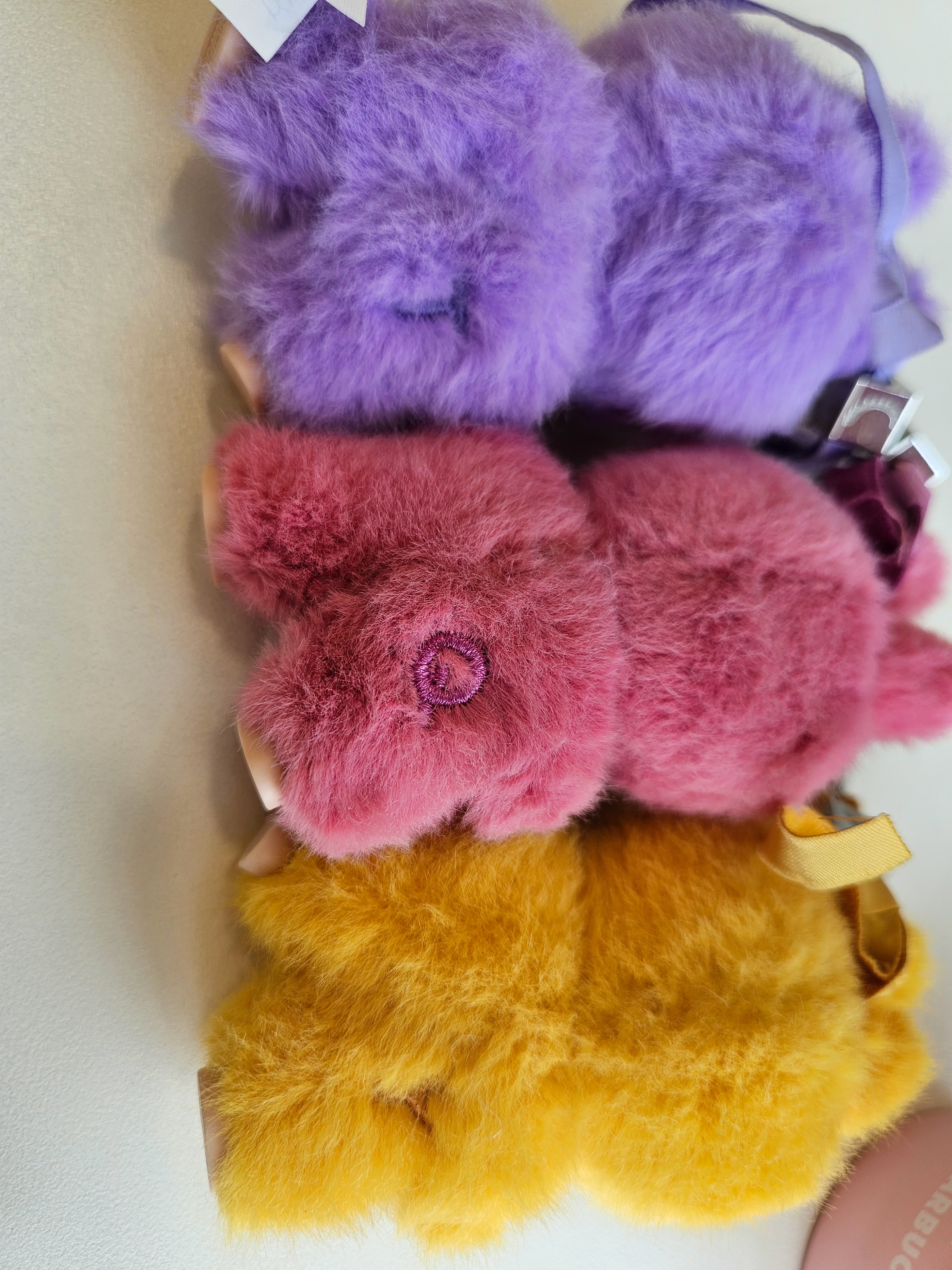 Pop Mart Labubu The Monsters Pin For Love Series Vinyl Plush Pendant (N-Z) T (Opened Case), Pop Mart Labubu The Monsters Pin For Love Series Vinyl Plush Pendant (N-Z) Q (Opened Case) 착용 스타일