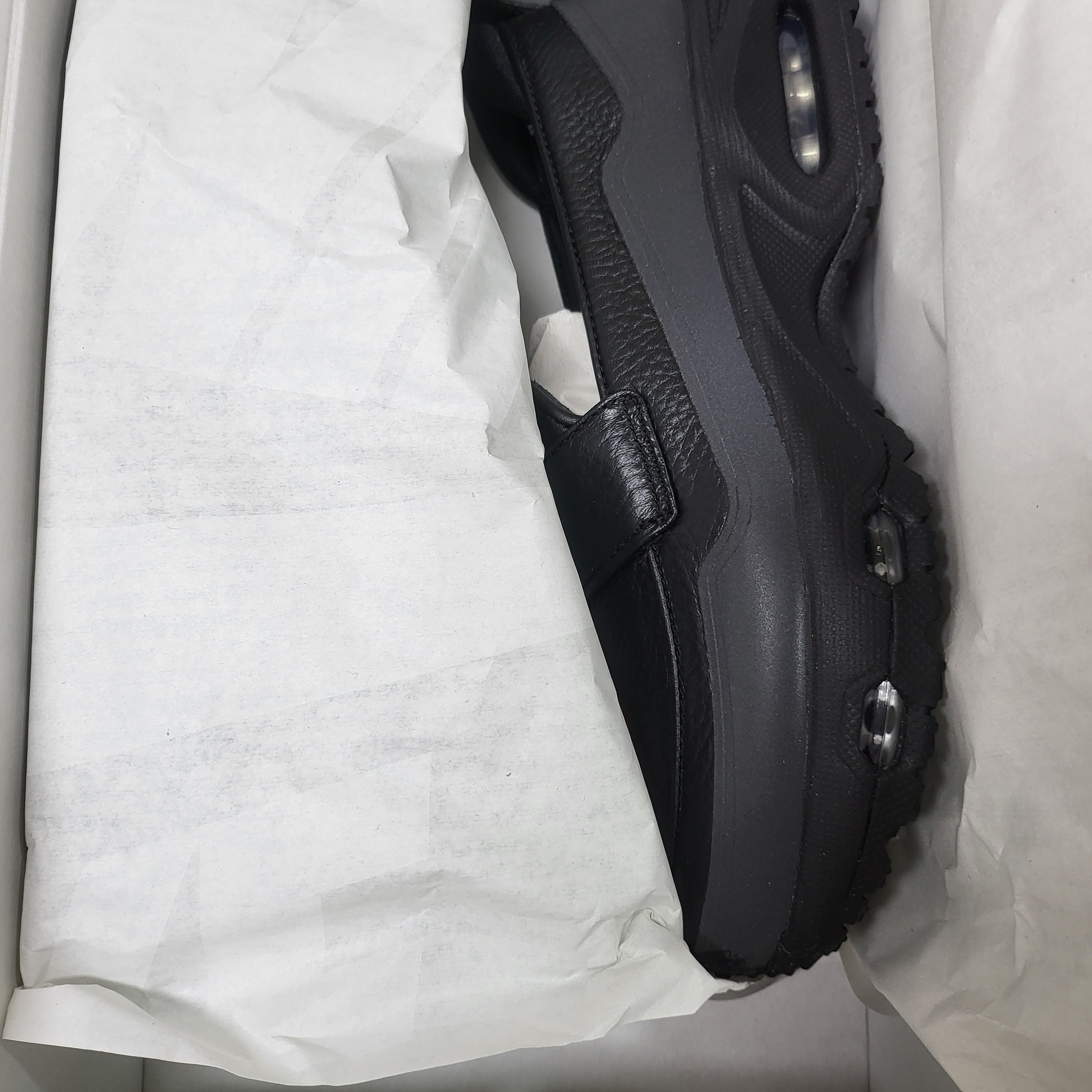 (W) Nike x SWDC Air Max Phenomena Black Metallic Silver 착용 스타일