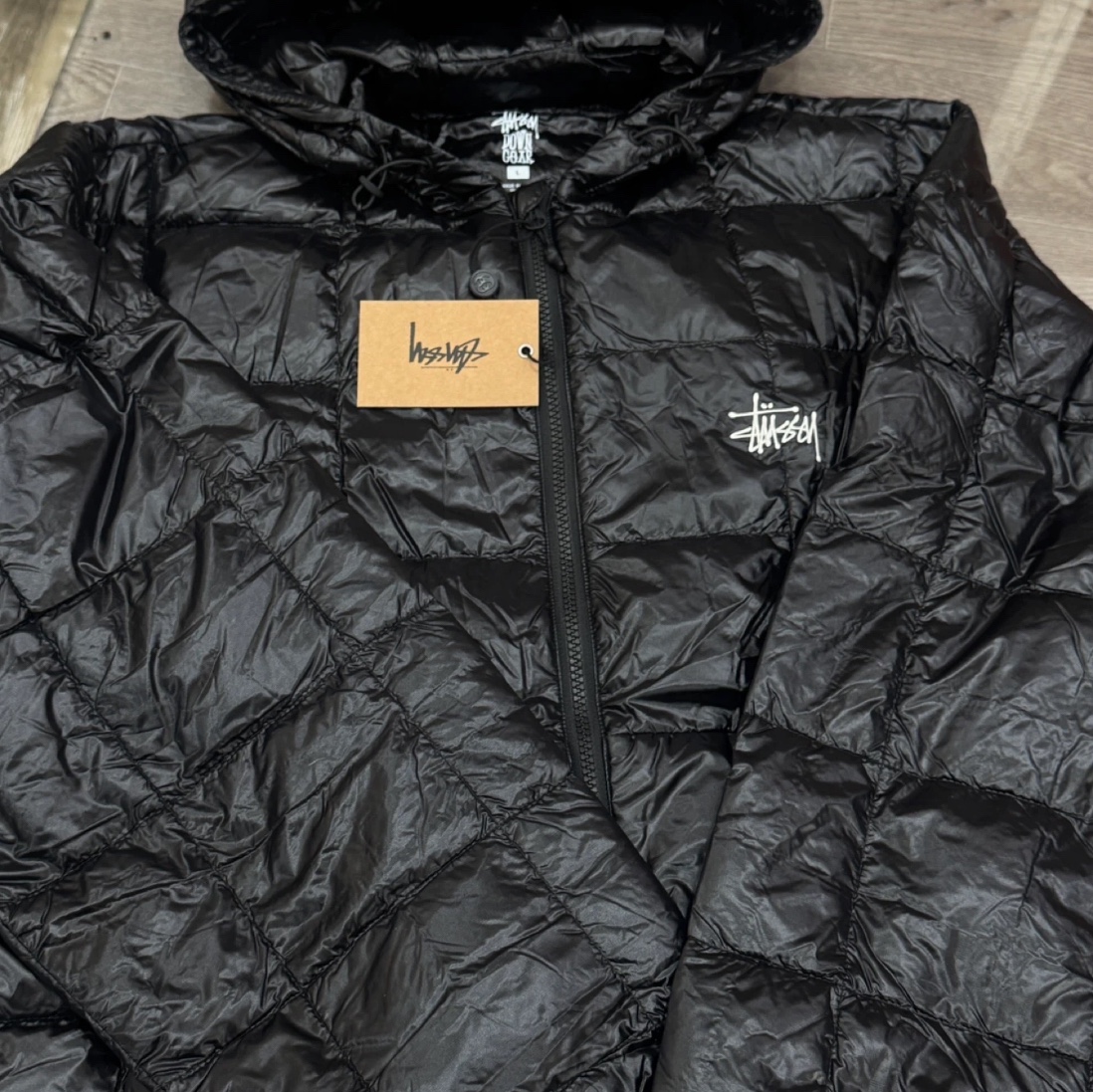 Stussy Midweight Hooded Puffer Black 착용 스타일